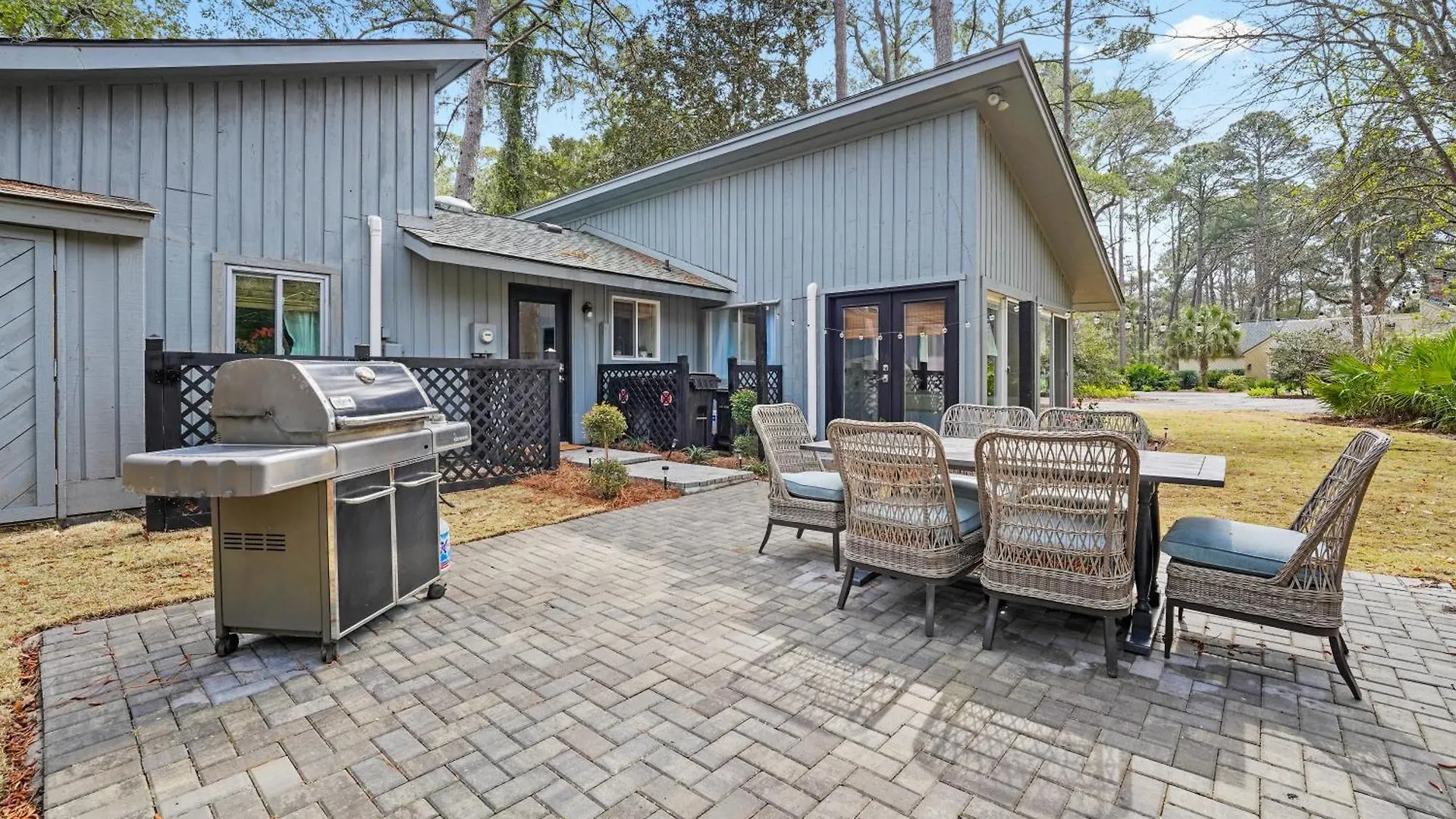 New Listing - 3 Bedroom - Pet Friendly - Coastal Casual & Refined Style - 8 Cotton Lane * Hilton Head Island