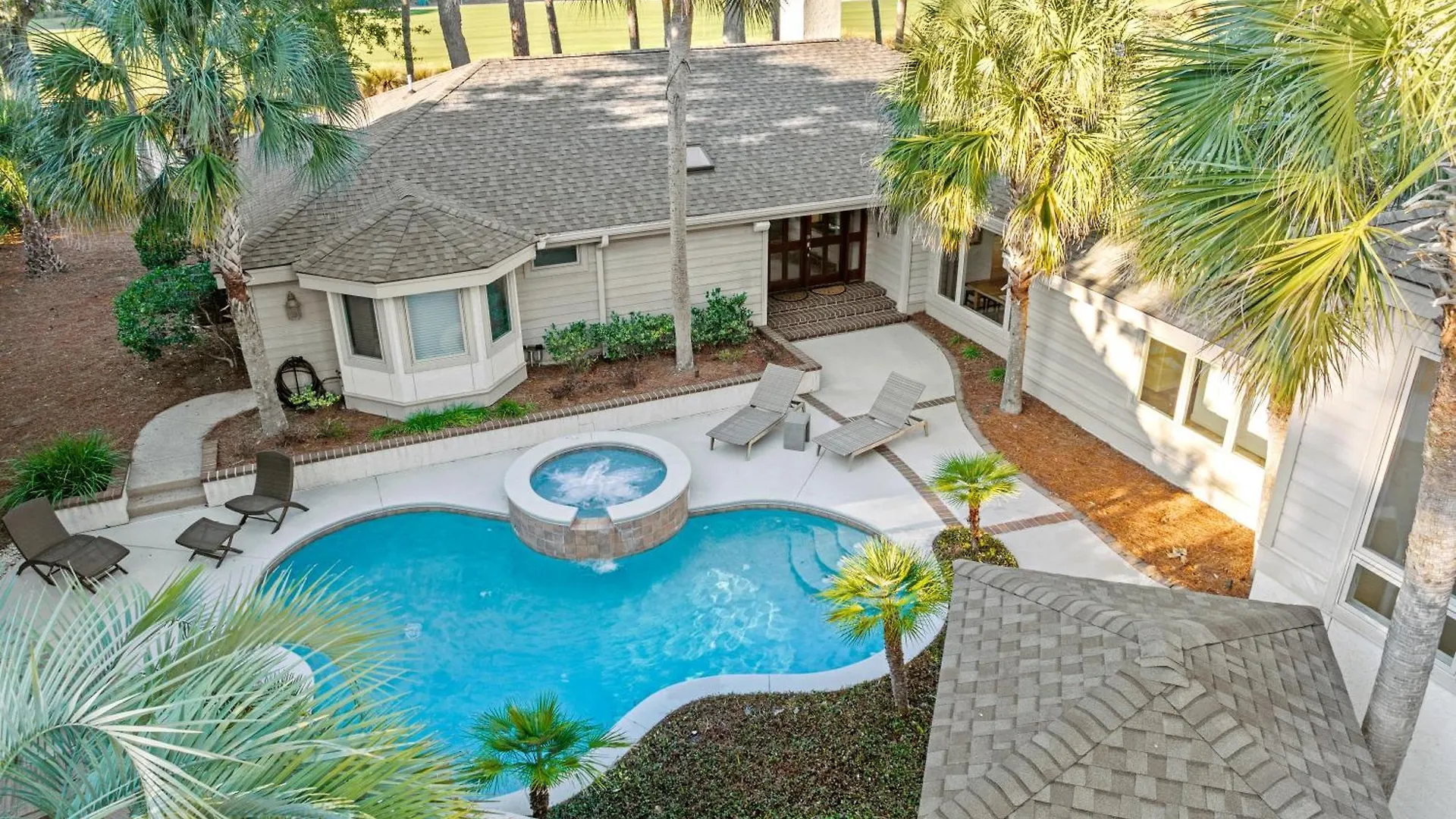 Holiday home New Listing - 3rd Row - Pool - - Golf Course - Lagoon - 8 Lagoon Rd Hilton Head Island