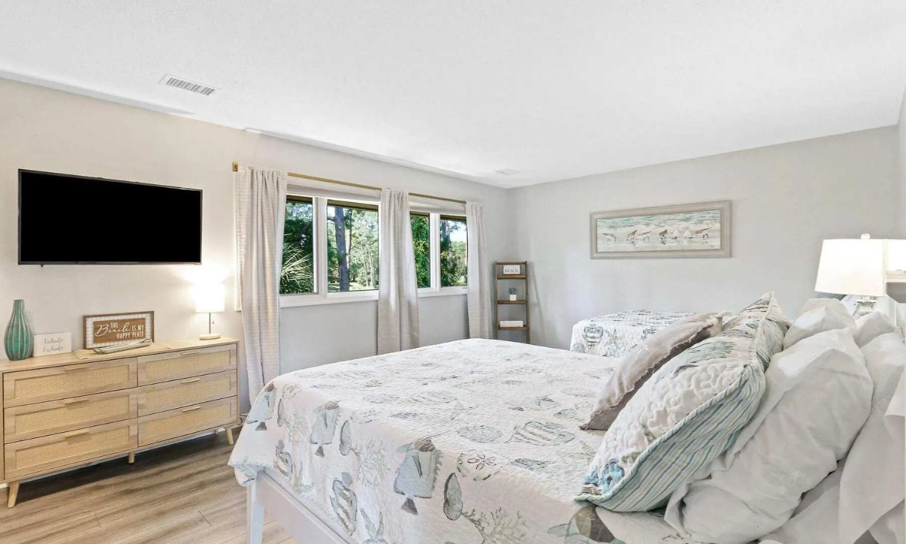 150 Otter Road Villa *
