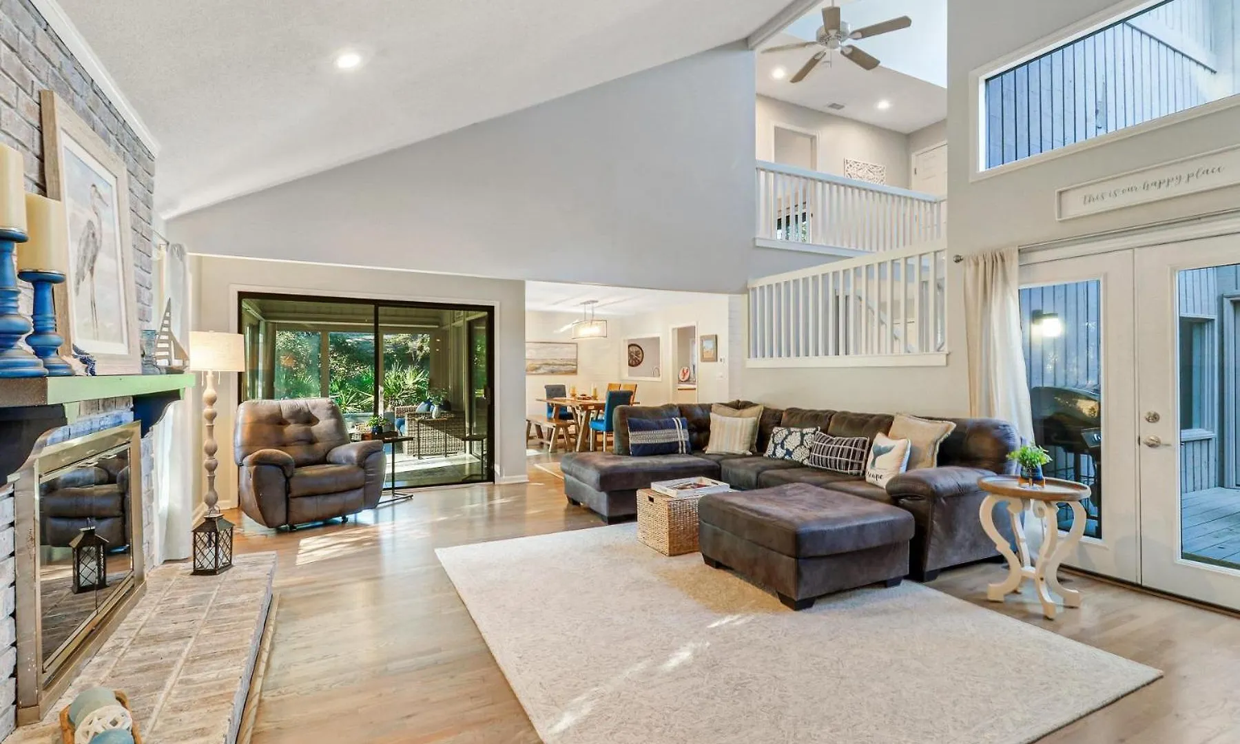 150 Otter Road Villa