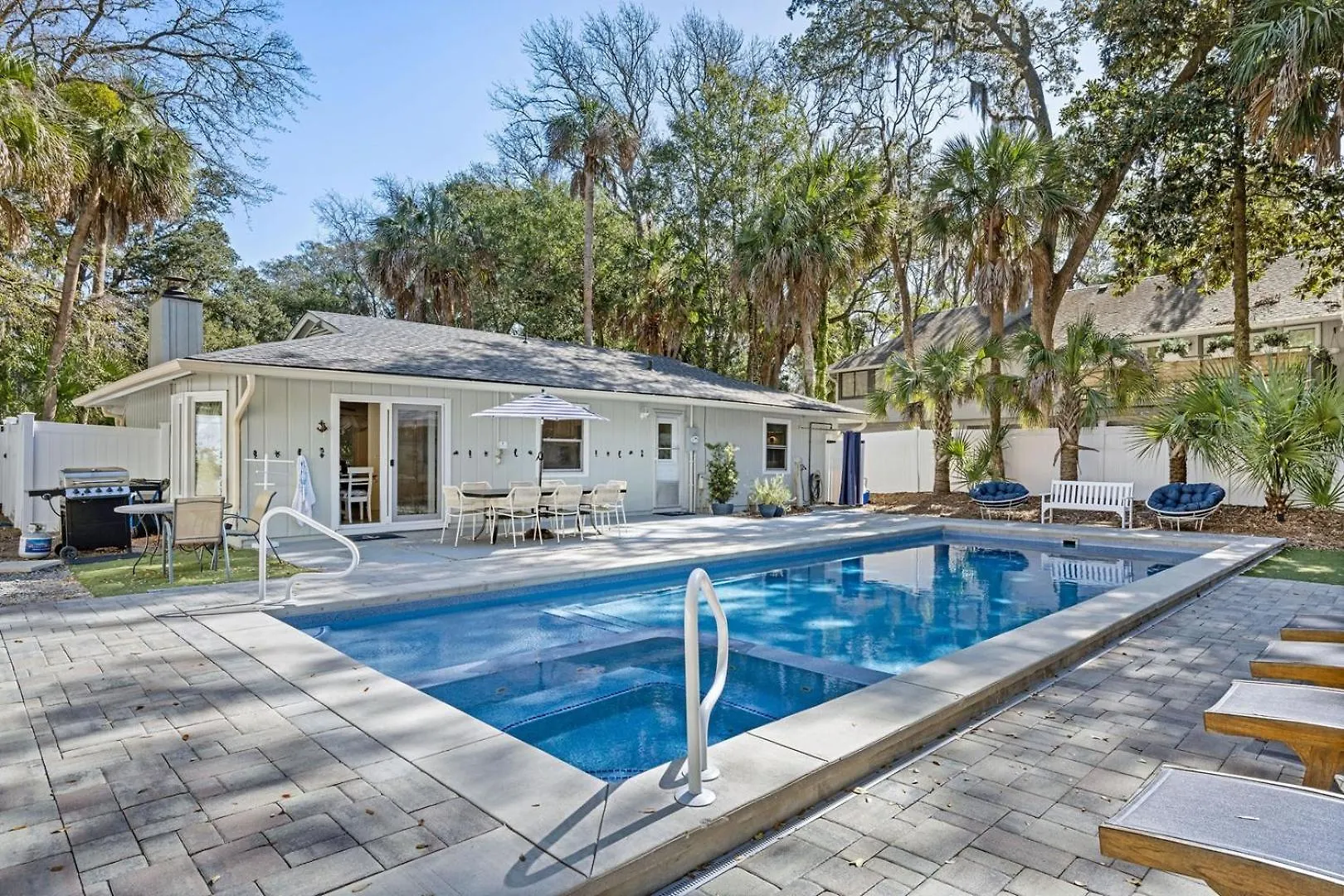 12 Park Rd - Octopus Oasis Holiday home