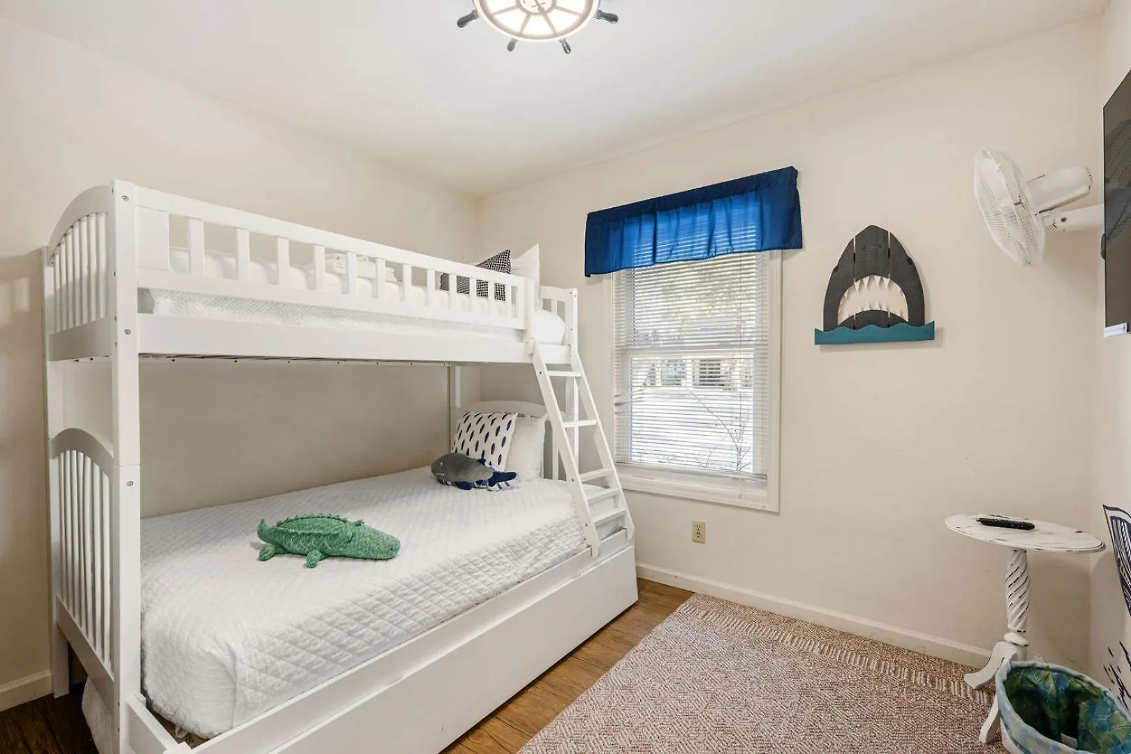 12 Park Rd - Octopus Oasis Holiday home *
