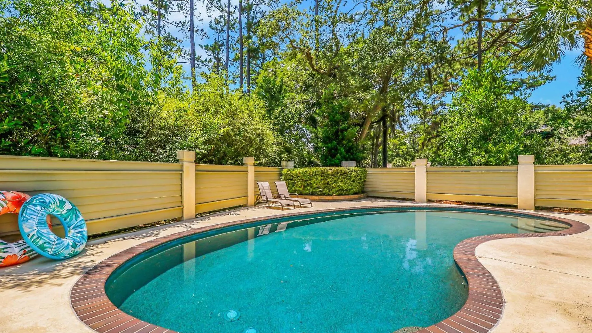 Villa 36 Red Oak