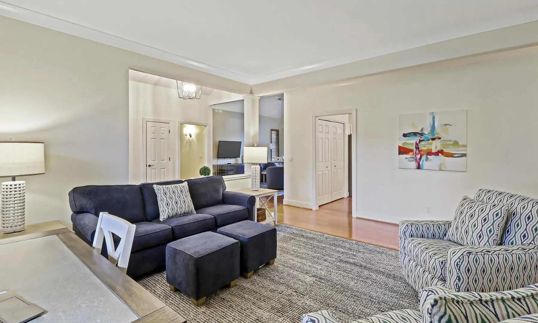 36 Red Oak Villa