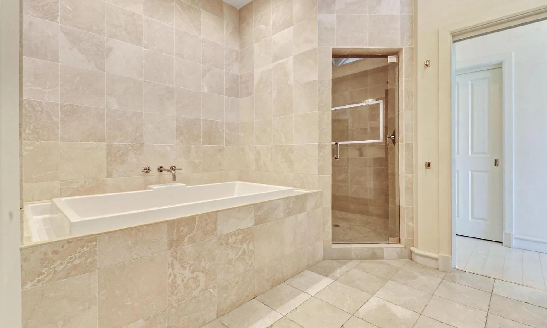 43 South Beach Lagoon Villa *