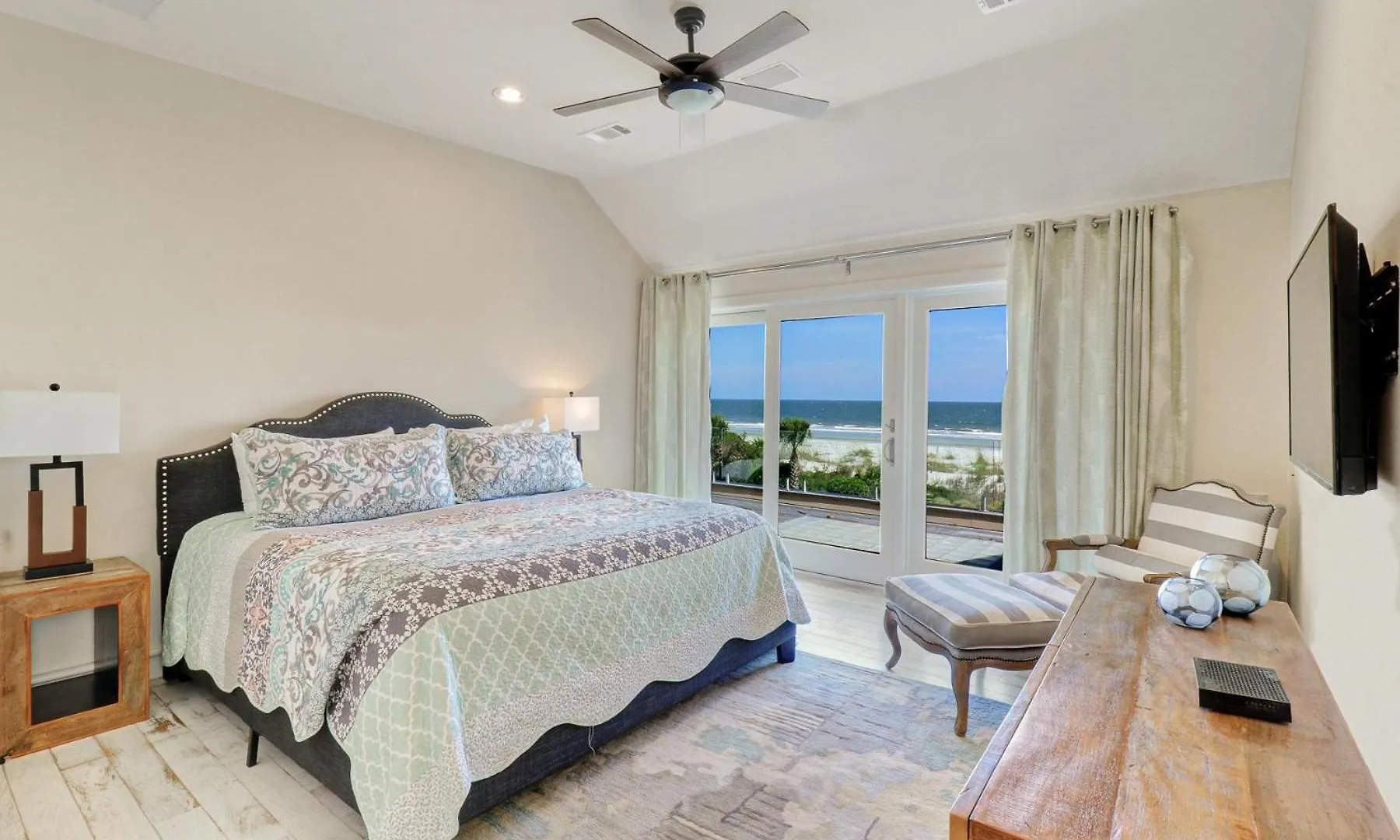 43 South Beach Lagoon Villa *