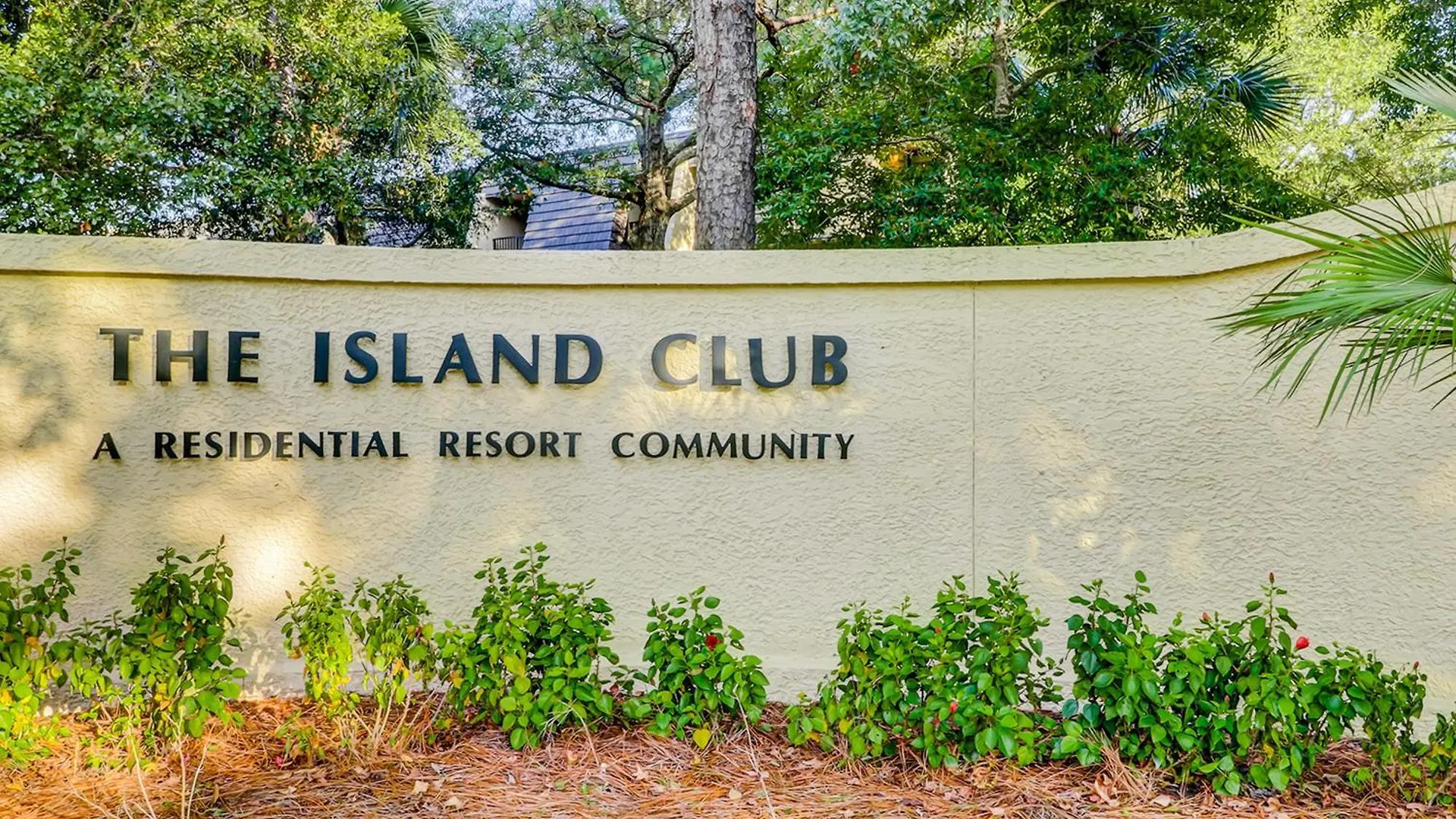Villa Island Club 3 *