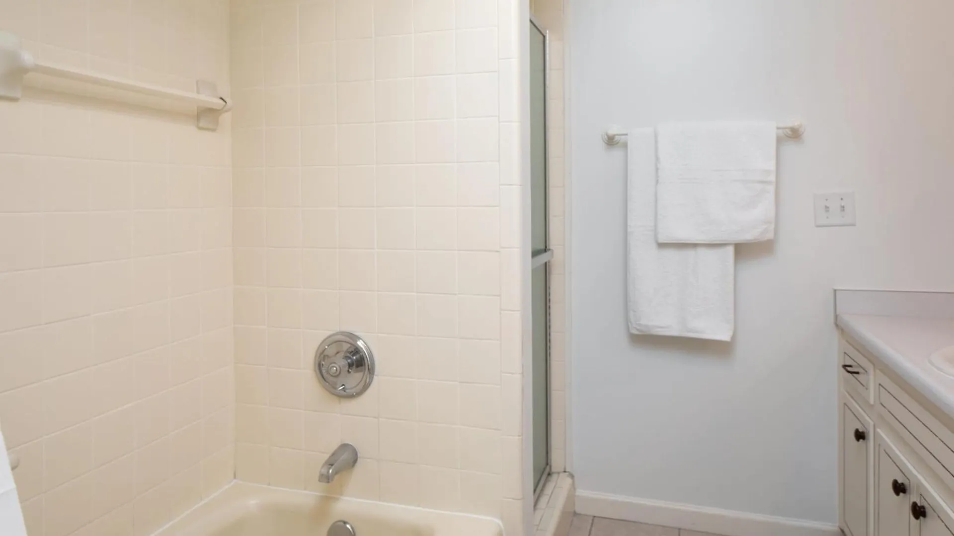 Wisteria By Avantstay Bright Spacious W Pool Entertainers Patio Holiday home Hilton Head Island