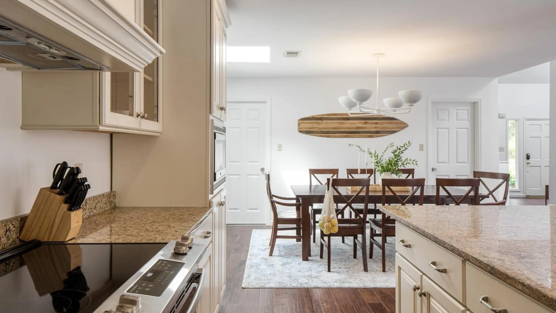 Wisteria By Avantstay Bright Spacious W Pool Entertainers Patio Holiday home Hilton Head Island