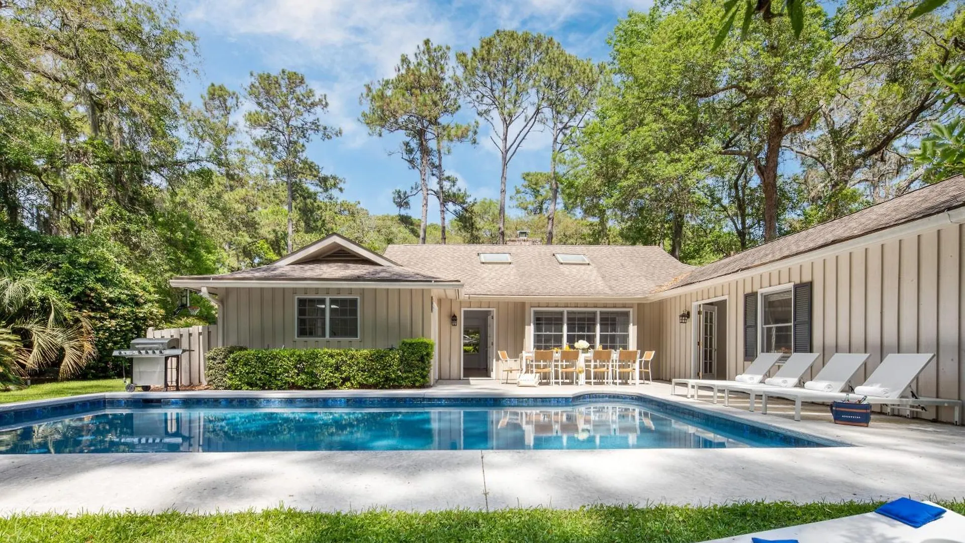 Wisteria By Avantstay Bright Spacious W Pool Entertainers Patio Hilton Head Island