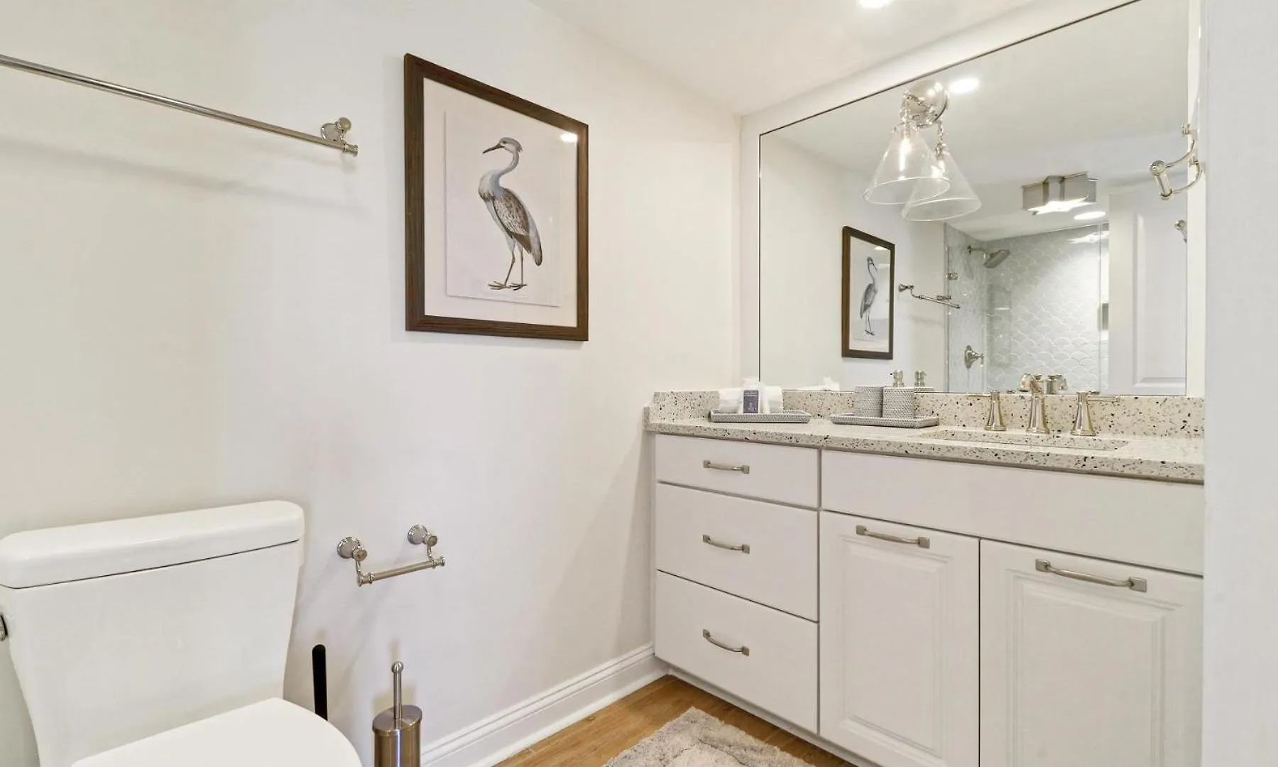 Villa 512 Shorewood Place *