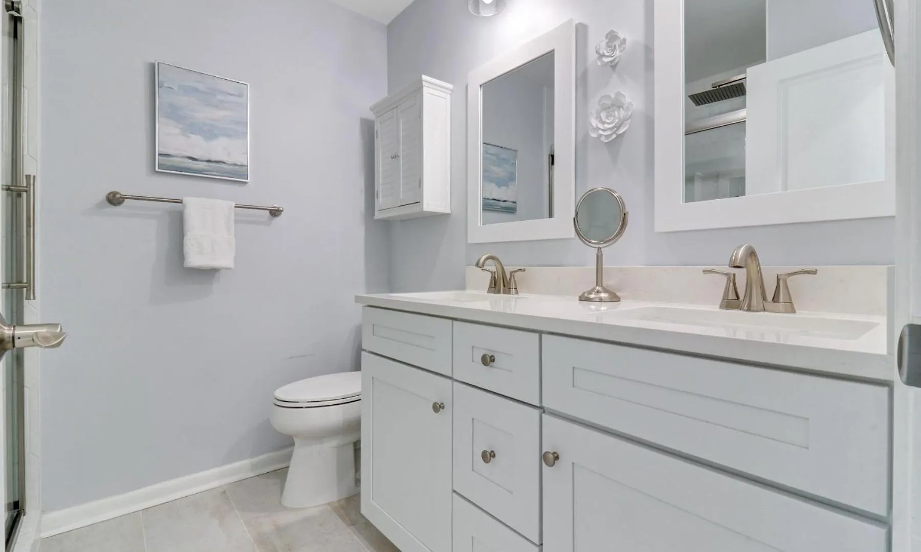 Villa 533 Shorewood Place *