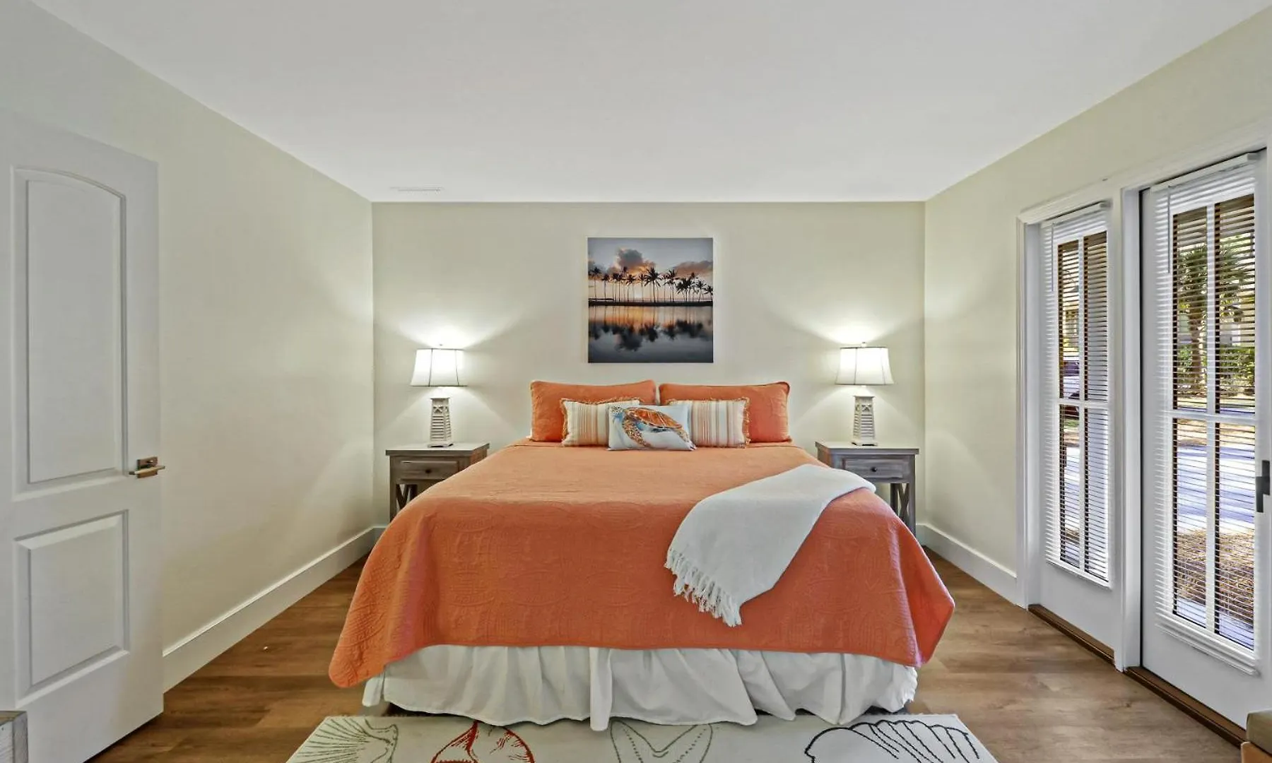 Villa 5 Jessamine Place *
