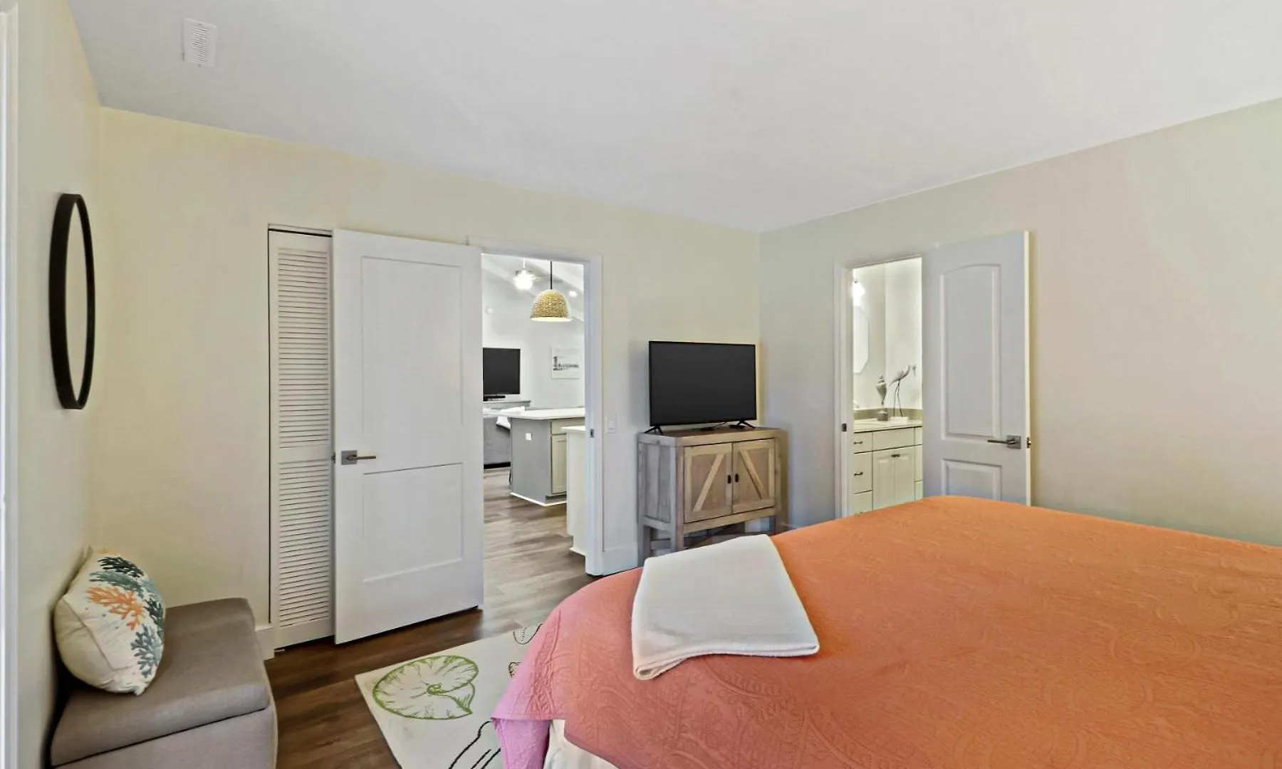 5 Jessamine Place Villa *