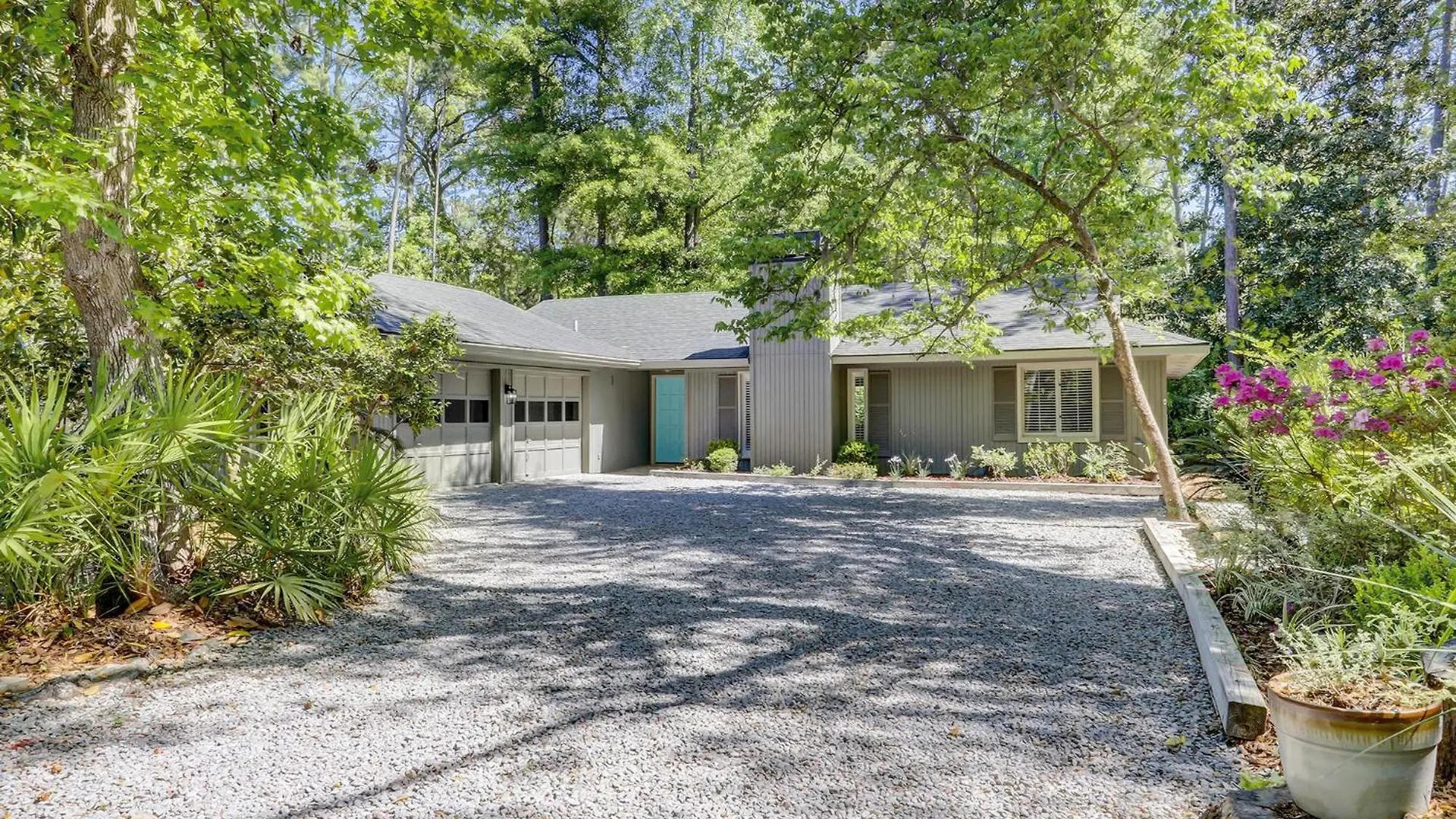 26 Forest Drive Villa *