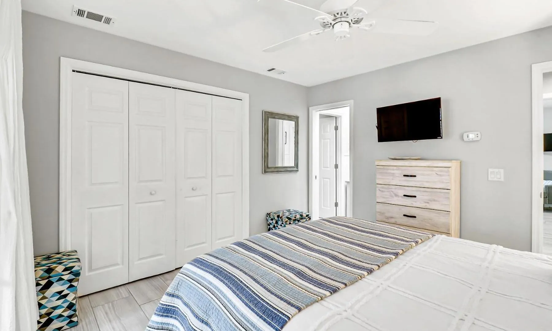 7 Hollyberry Lane Villa *
