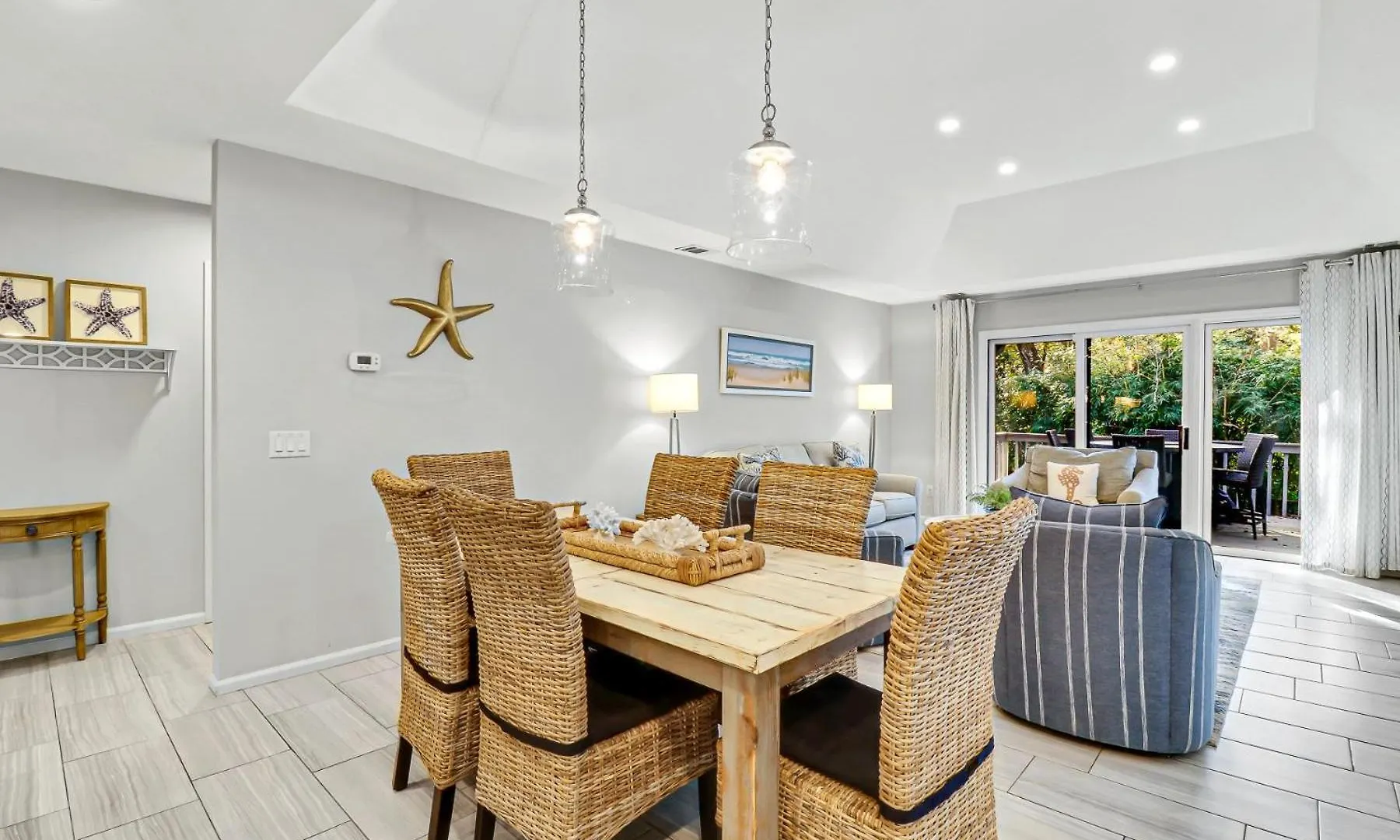 7 Hollyberry Lane Villa *