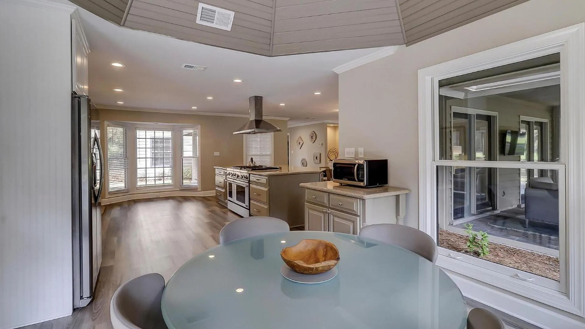 100 Baynard Cove Villa *