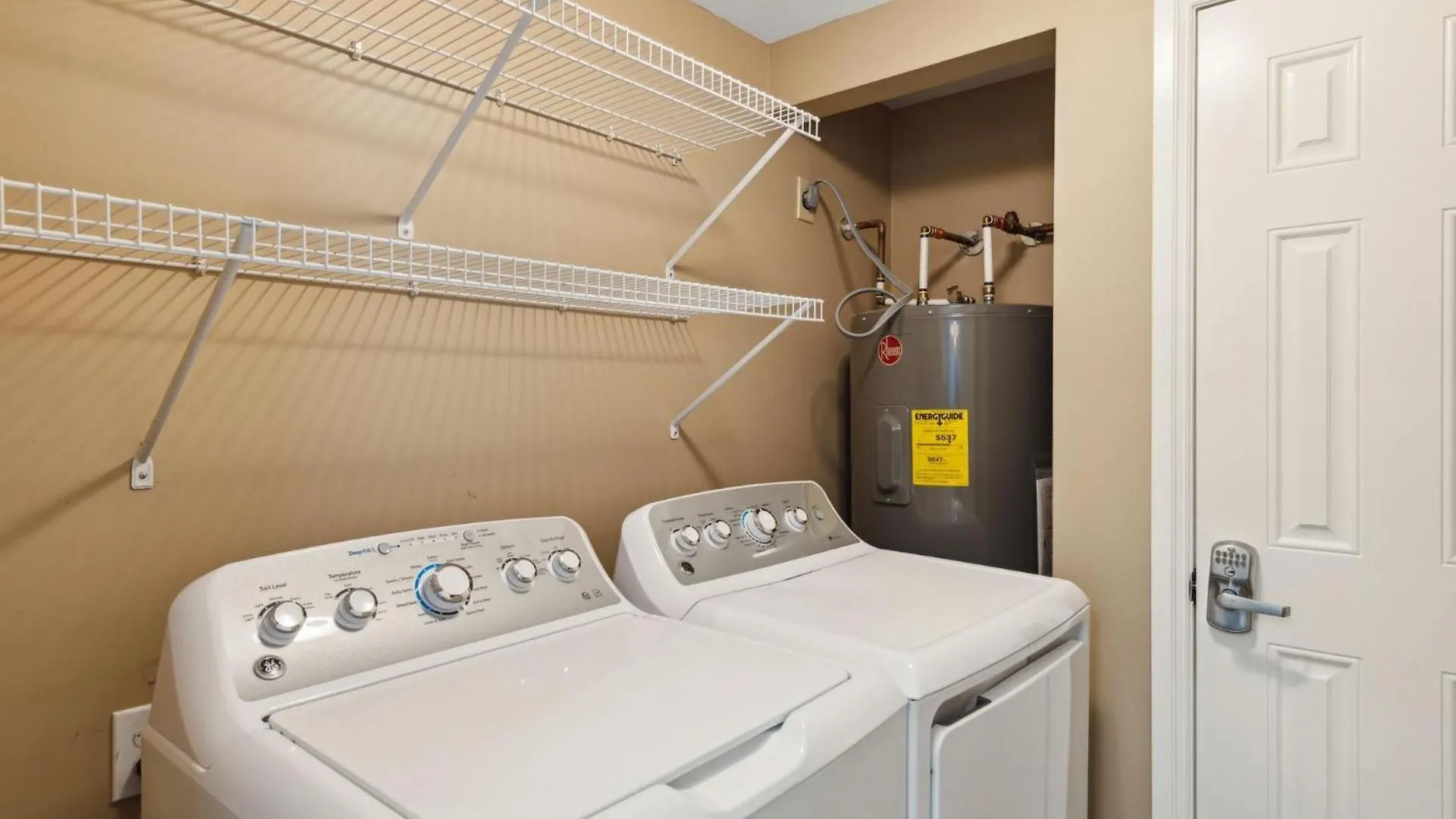 Holiday home 3402 Windsor Court