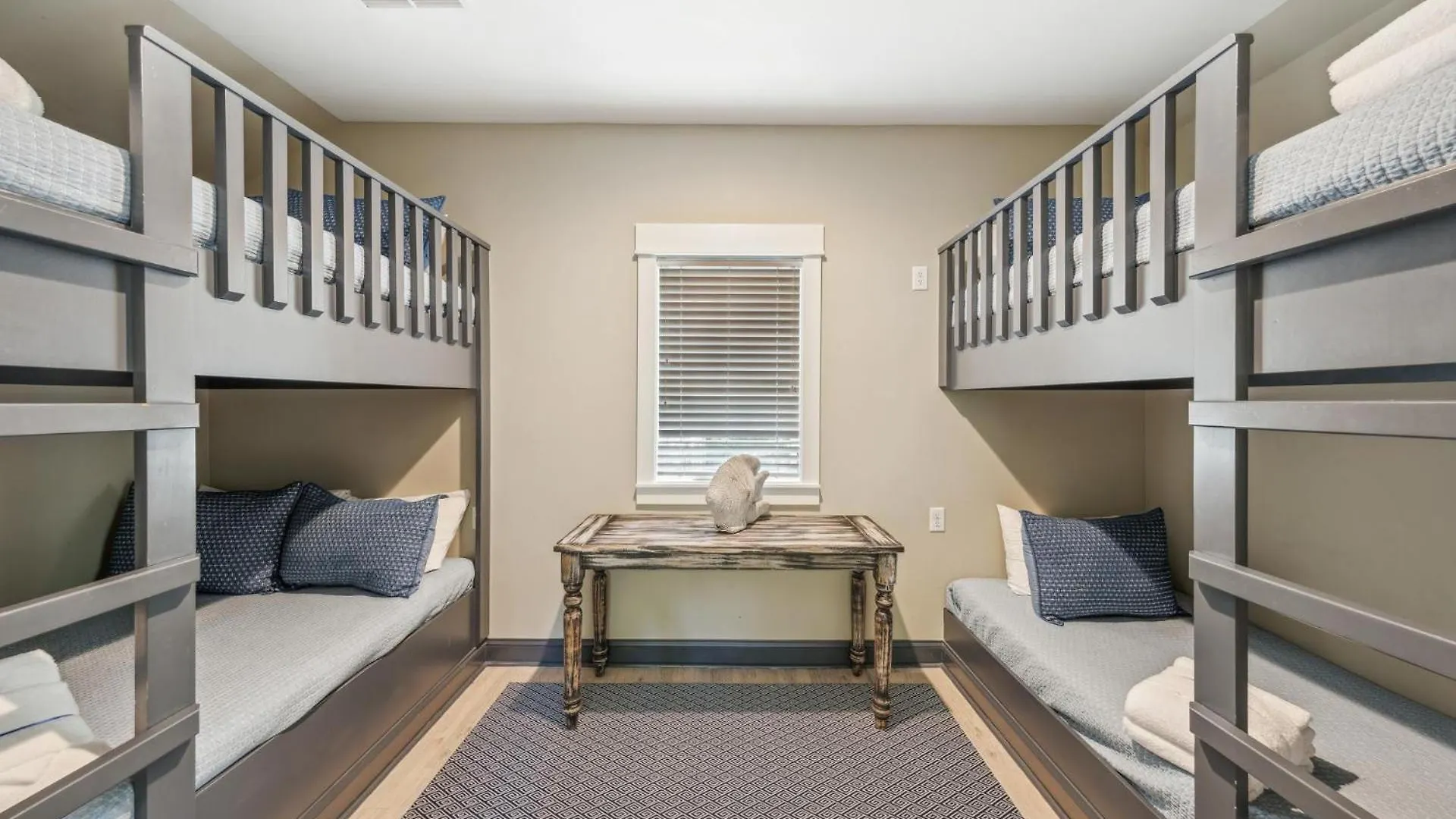 16 East Garrison Place Holiday home *