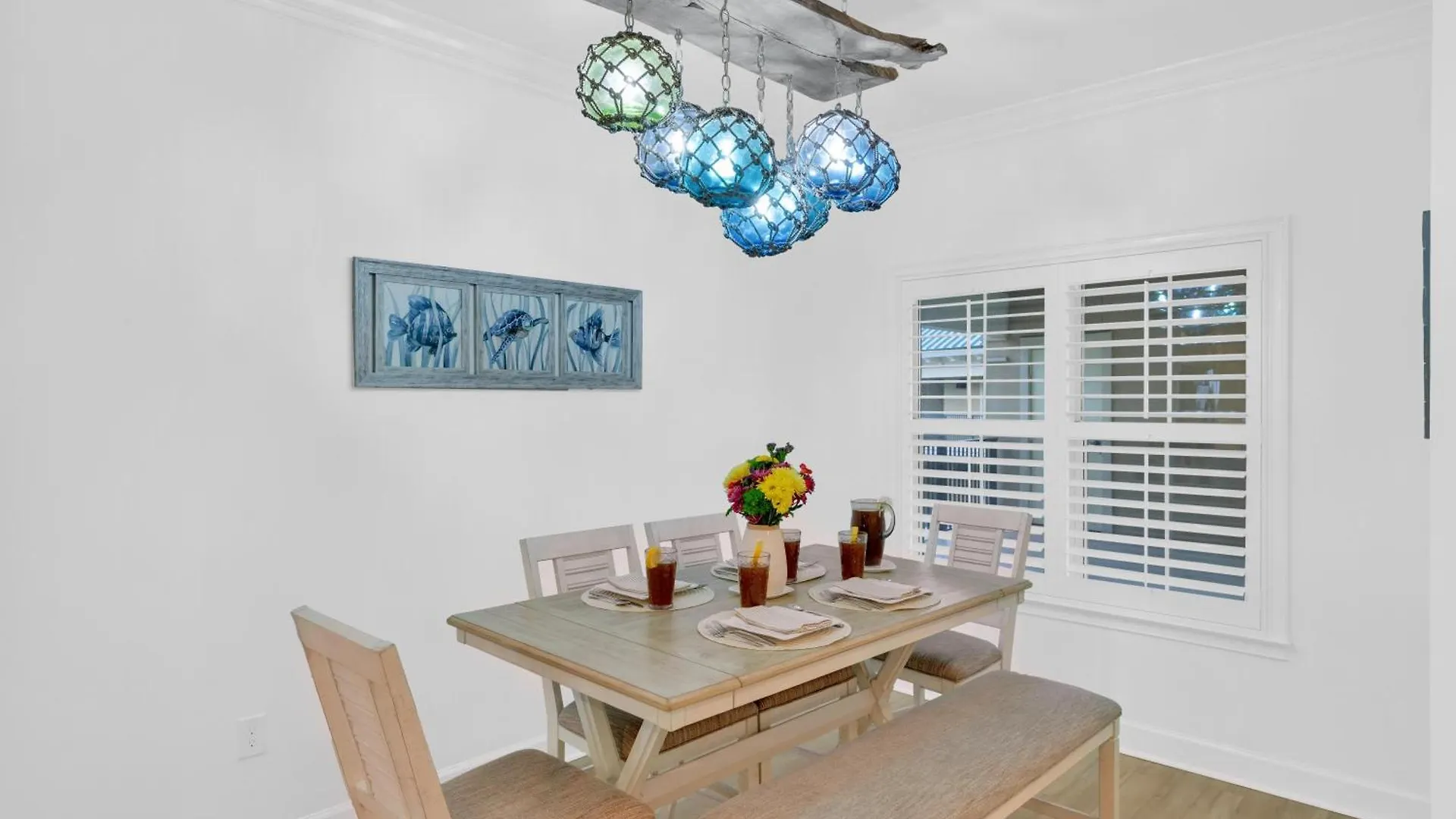 502 North Shore Place *
