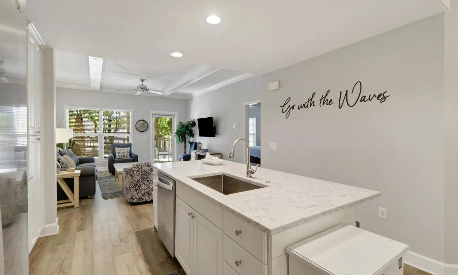 103 North Shore Place Villa