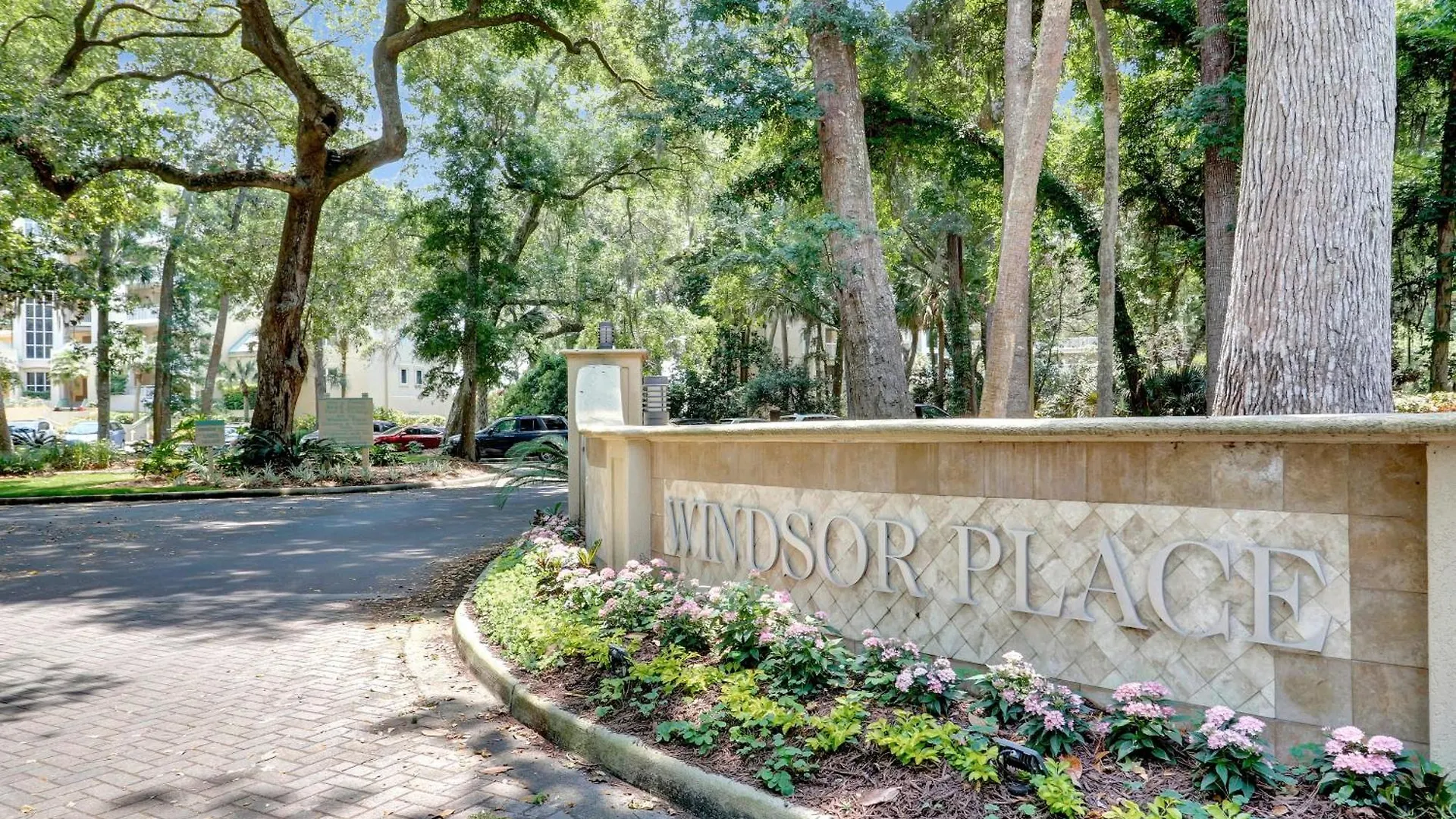 Villa 401 Windsor Place *