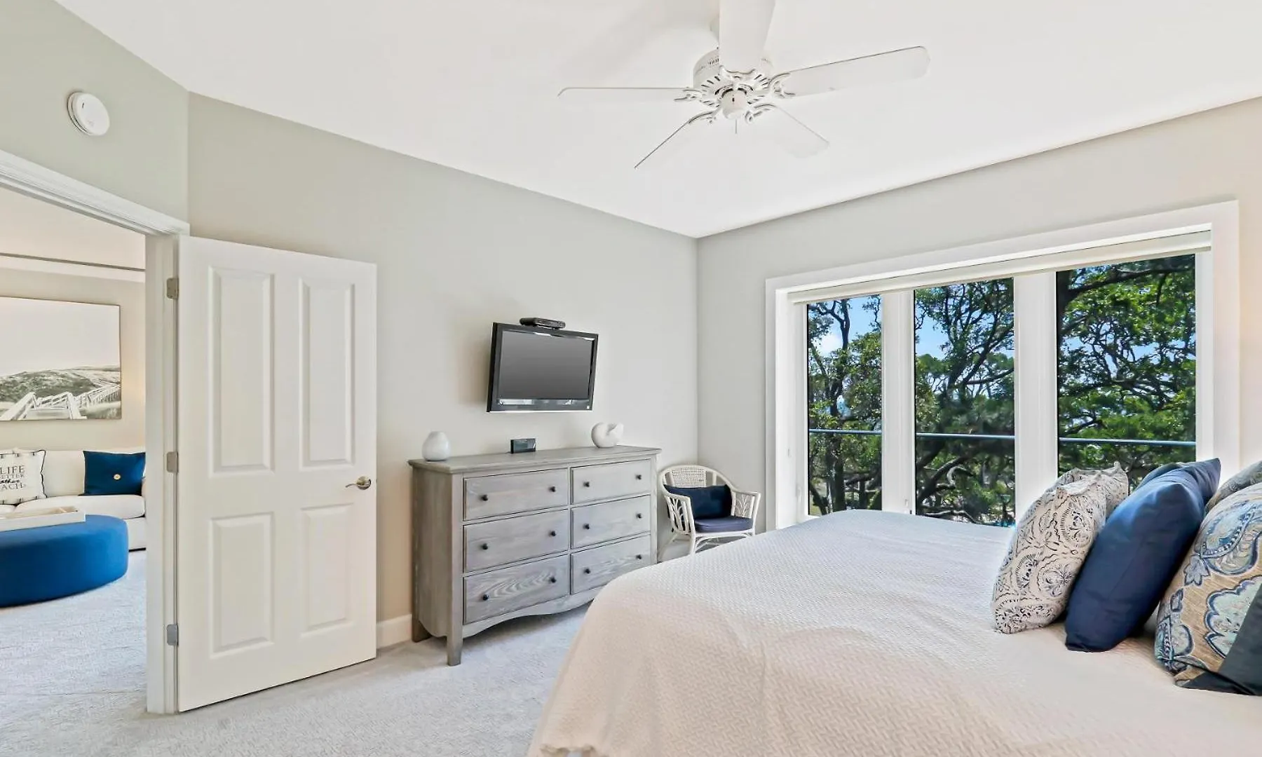 401 Windsor Place Villa