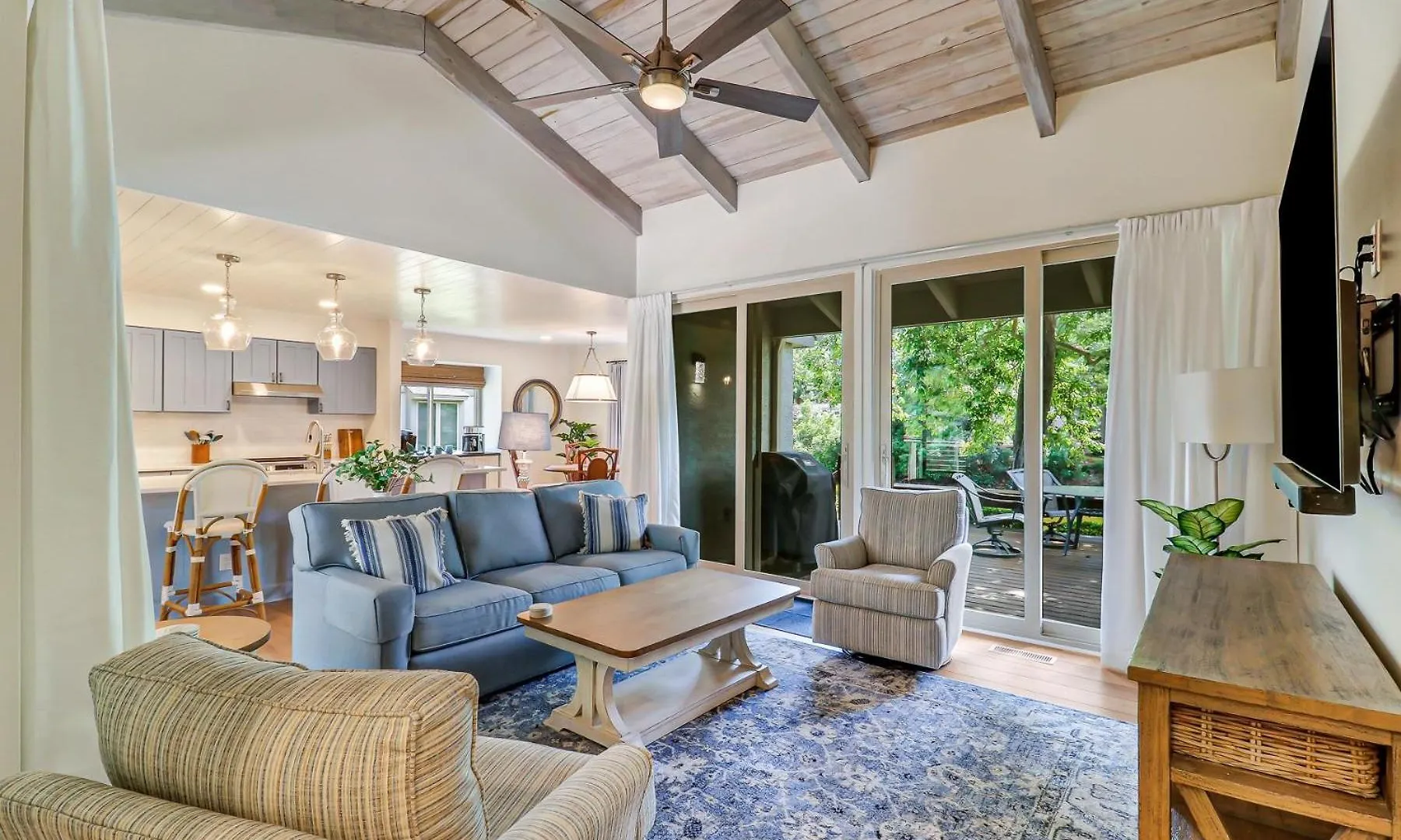 1584 Lagoon Villa