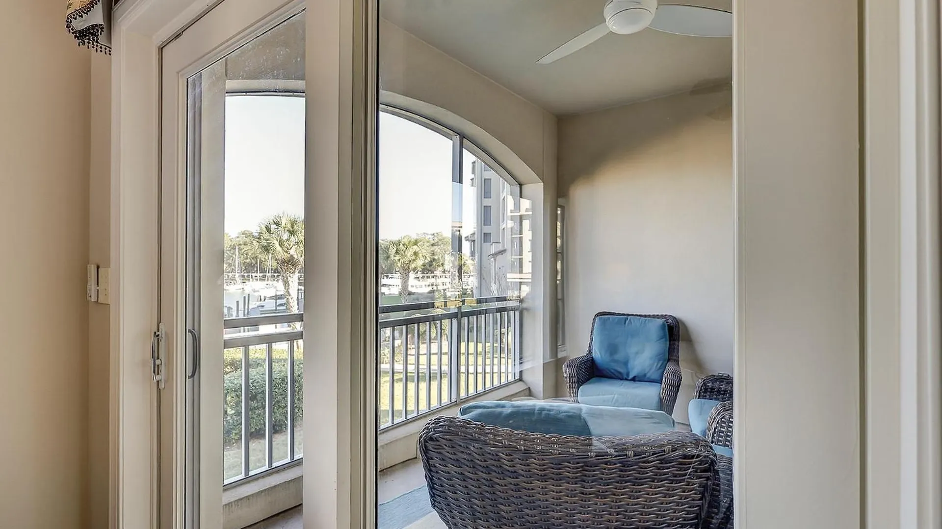 109 Main Sail