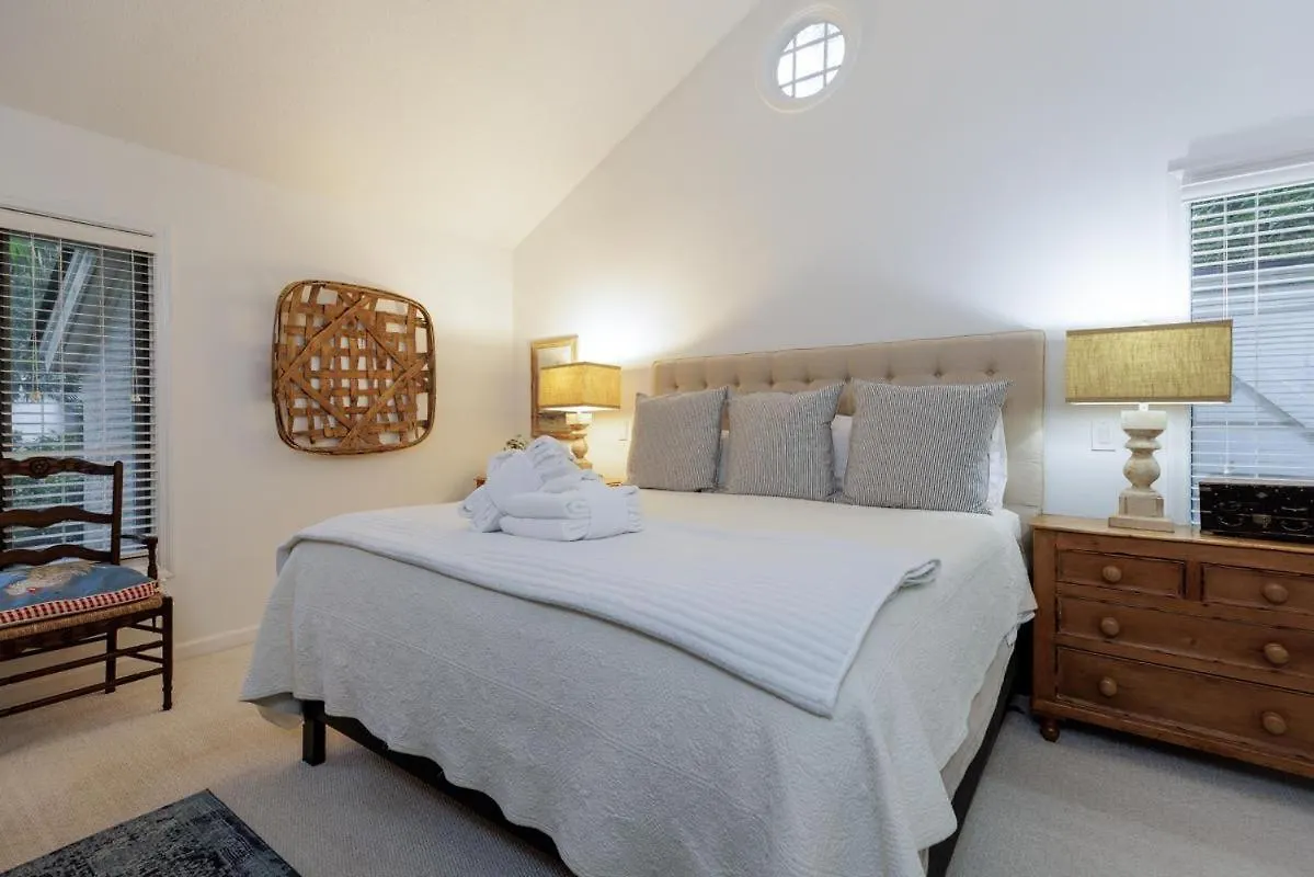 Holiday home 12 Dewberry *