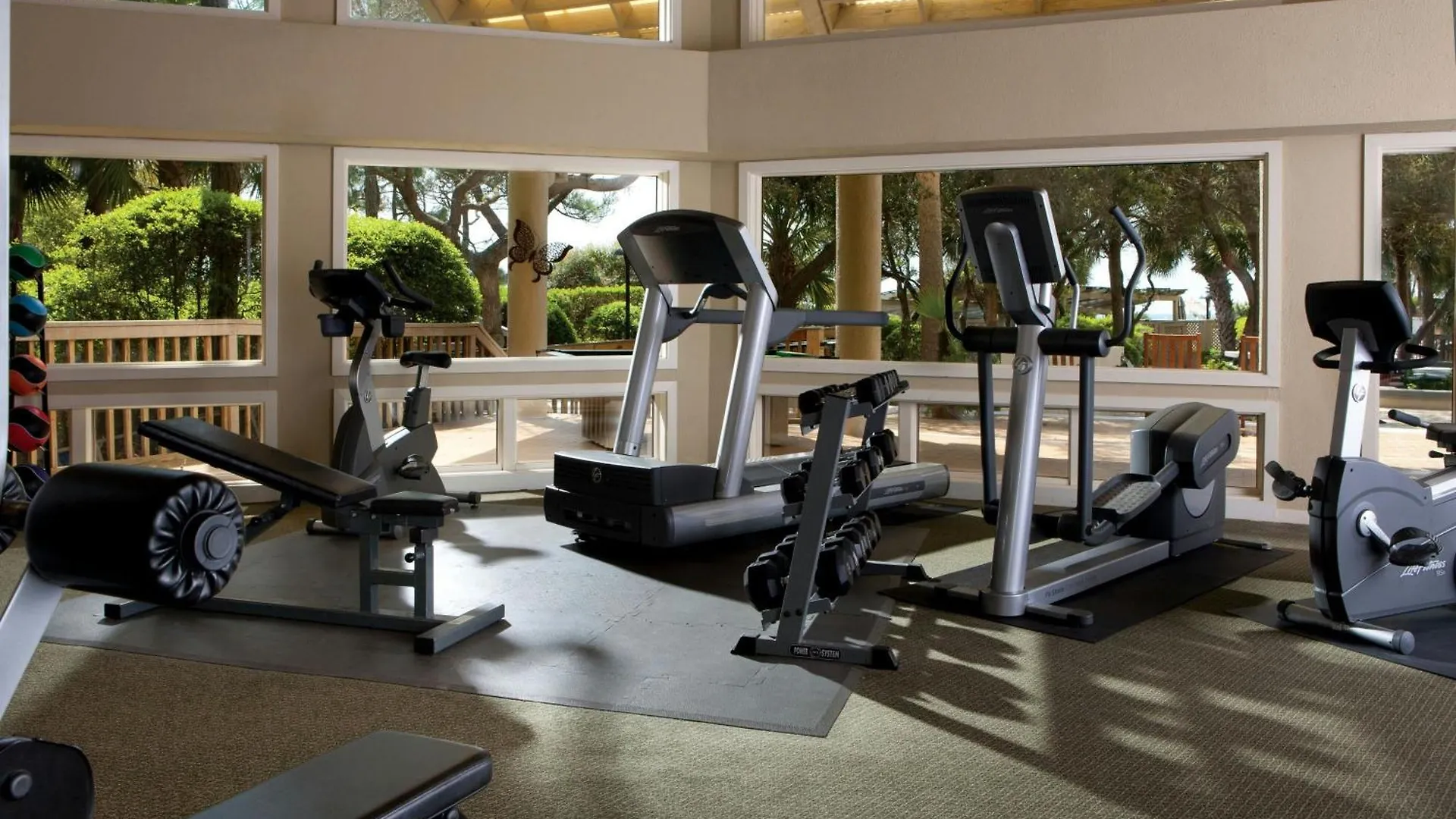 Hotel Marriott's Monarch At Sea Pines 3*