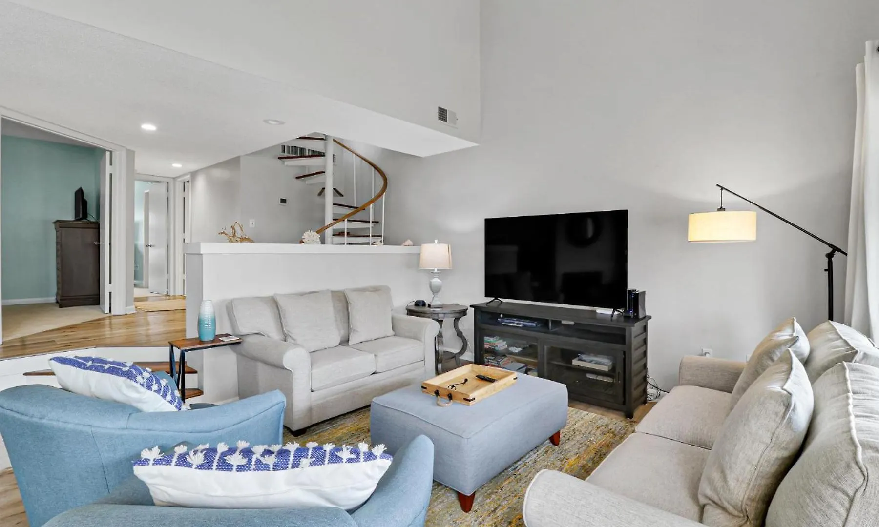 Villa 7474 Anchorage