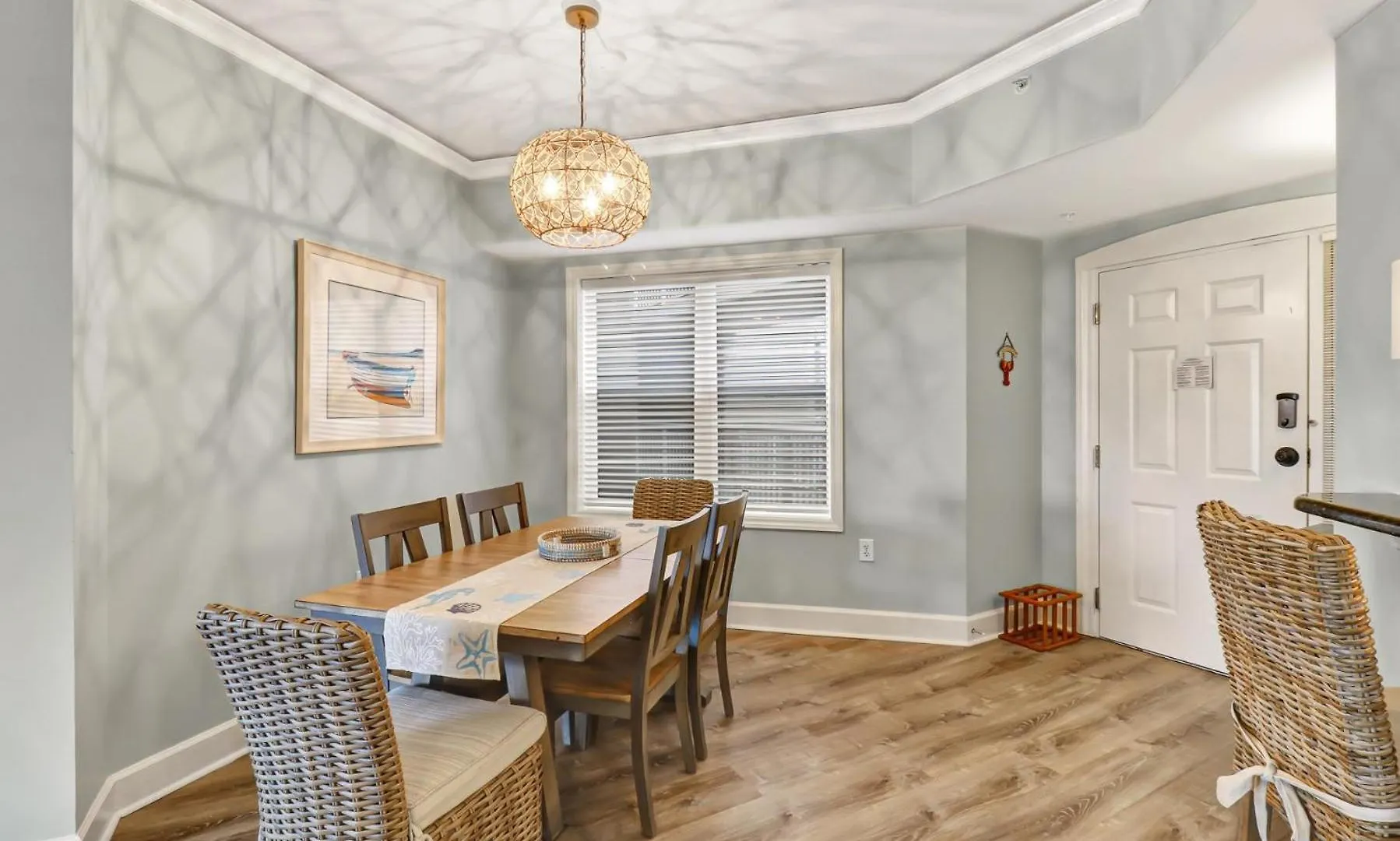 5305 Hampton Place Villa *