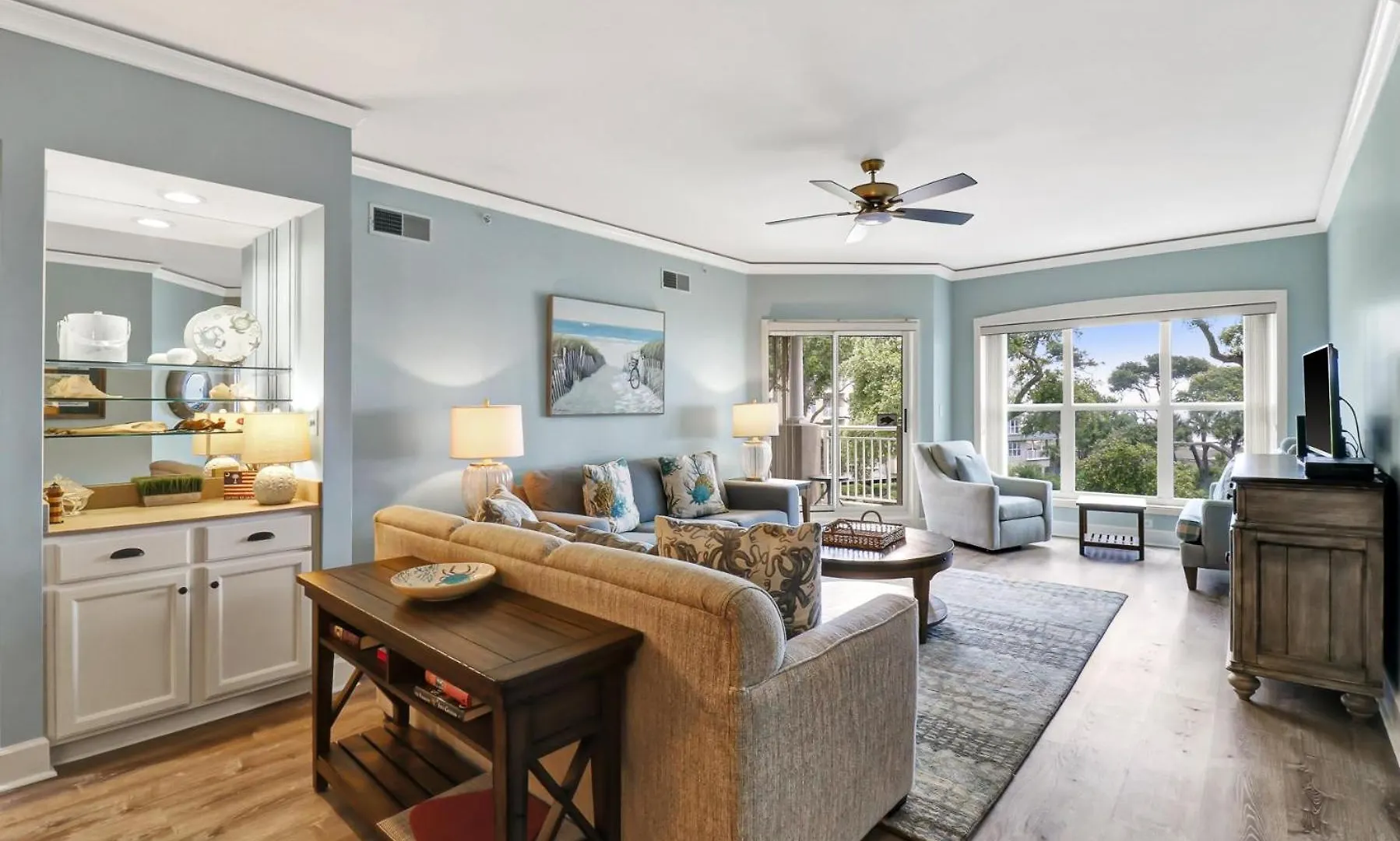 Villa 5305 Hampton Place