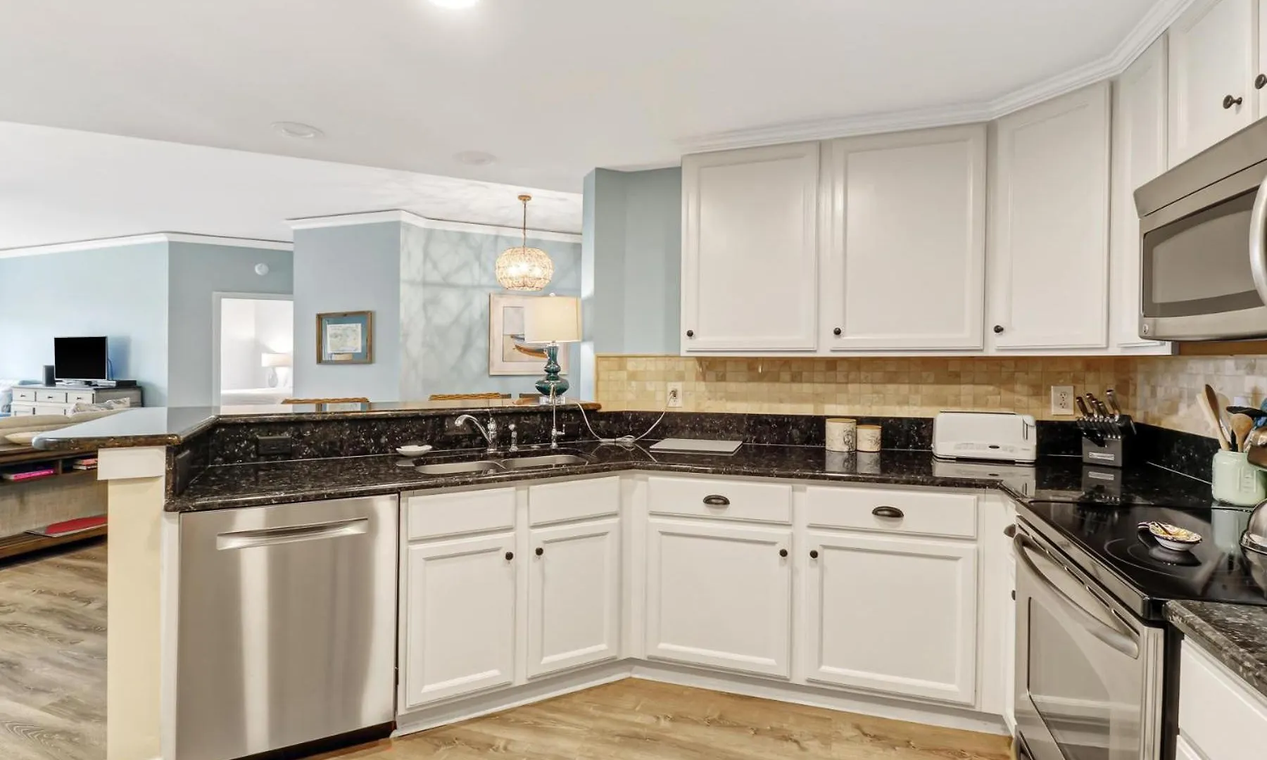 5305 Hampton Place * Hilton Head Island