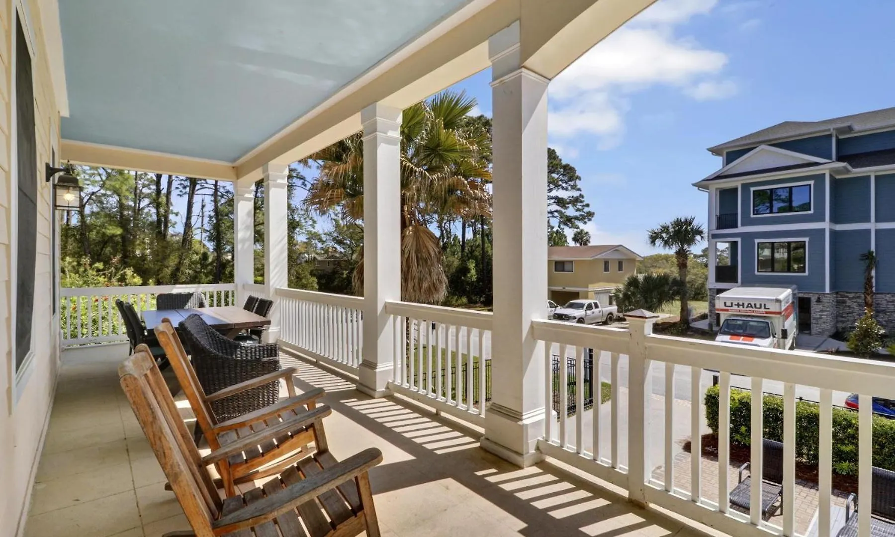 7 Sea Front