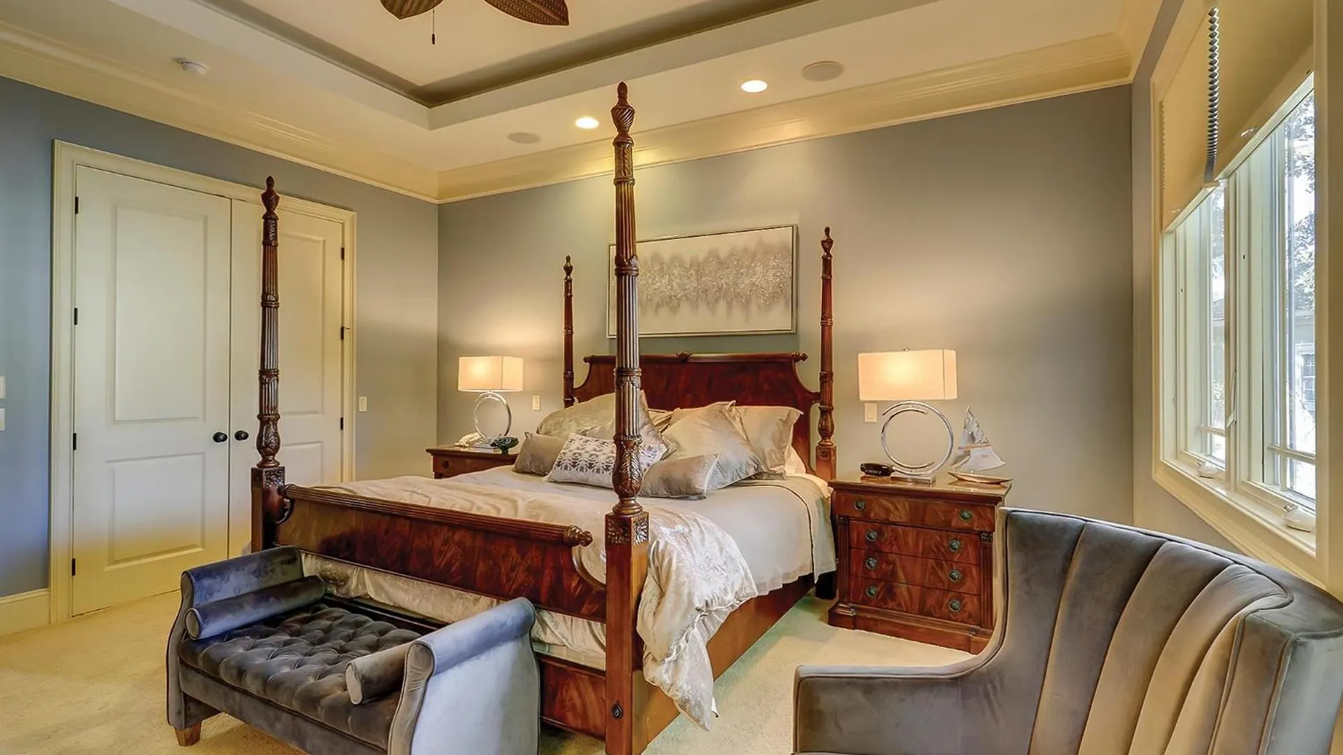 28 Corine Lane *