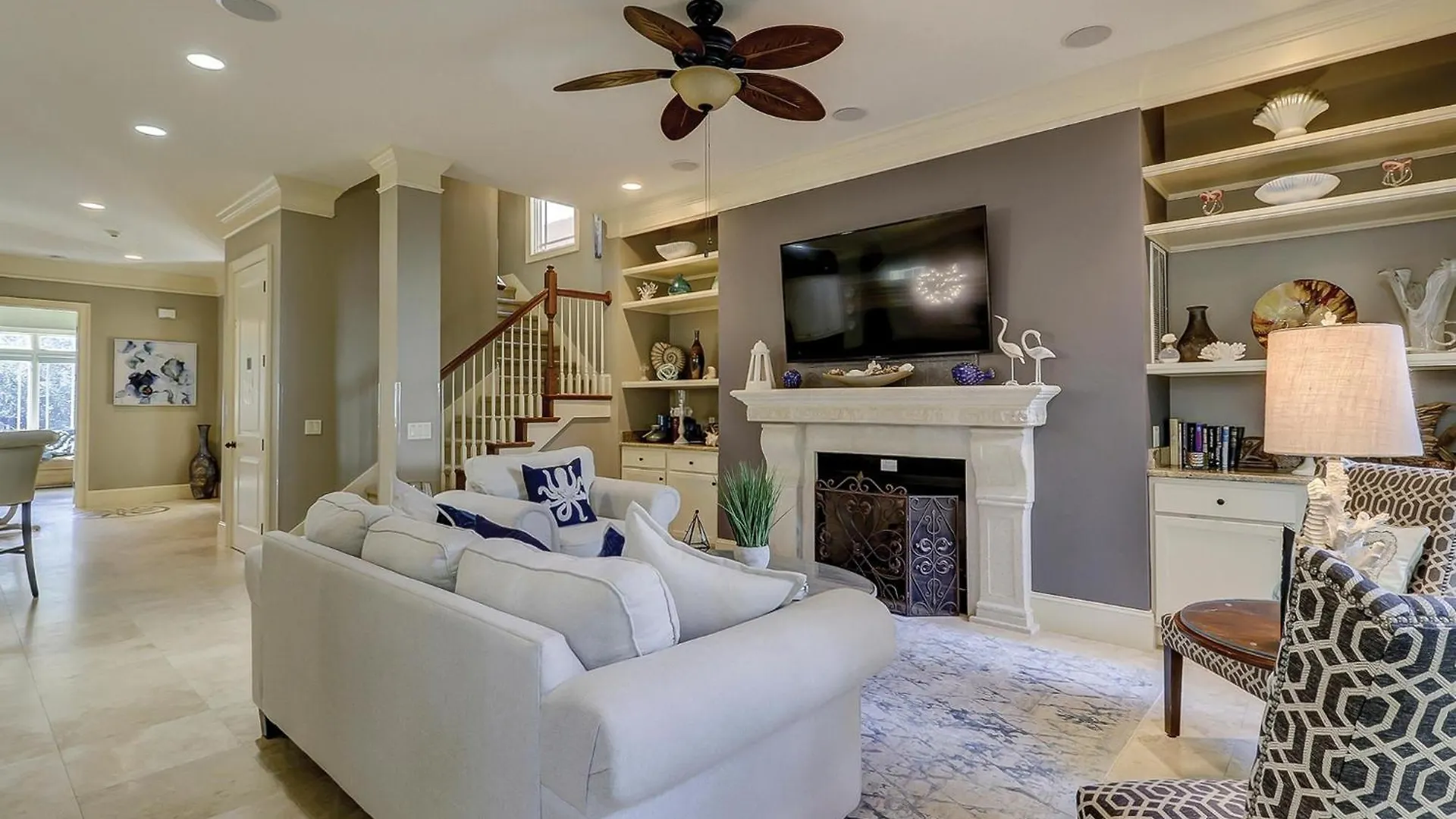 28 Corine Lane *