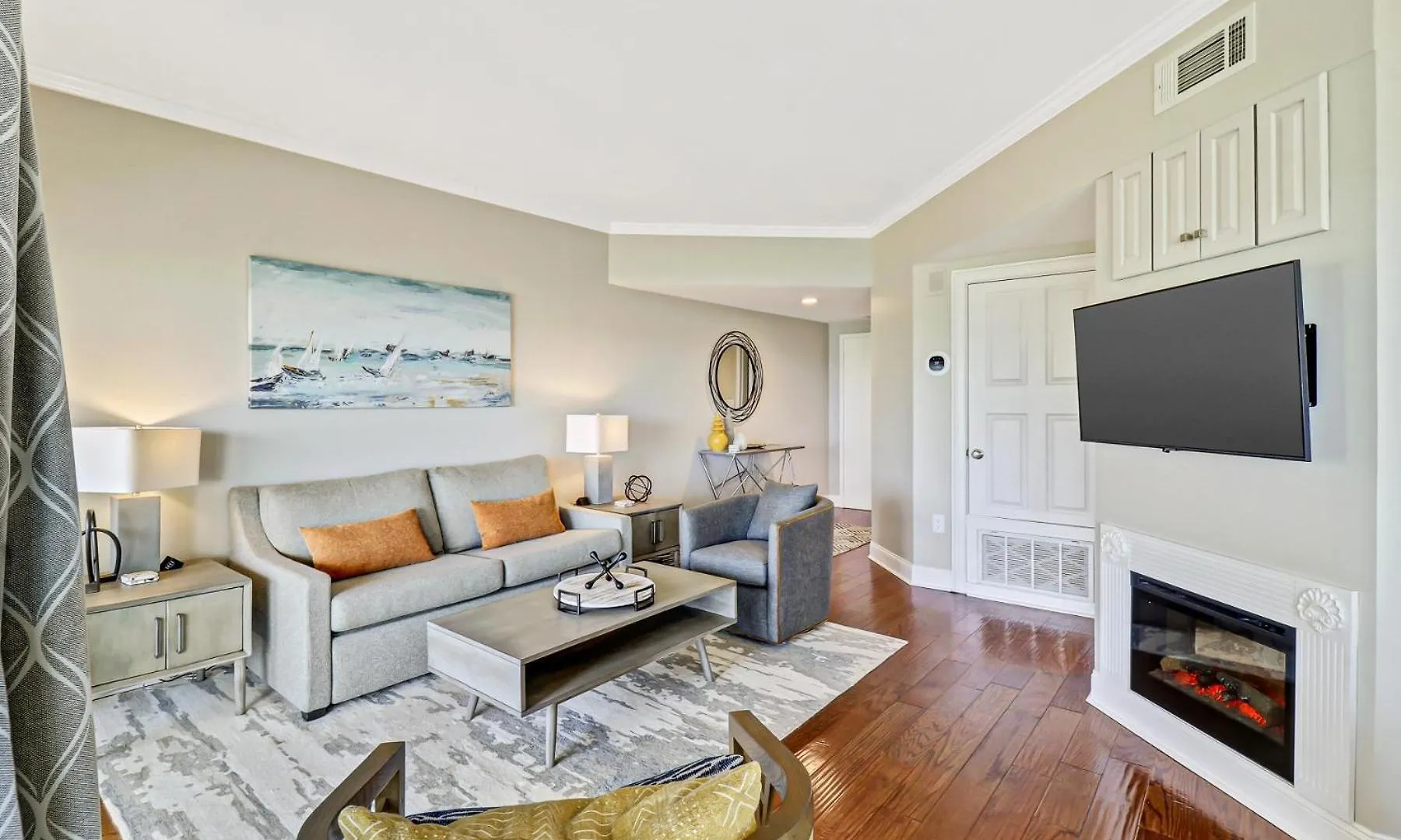 253 Captains Quarters