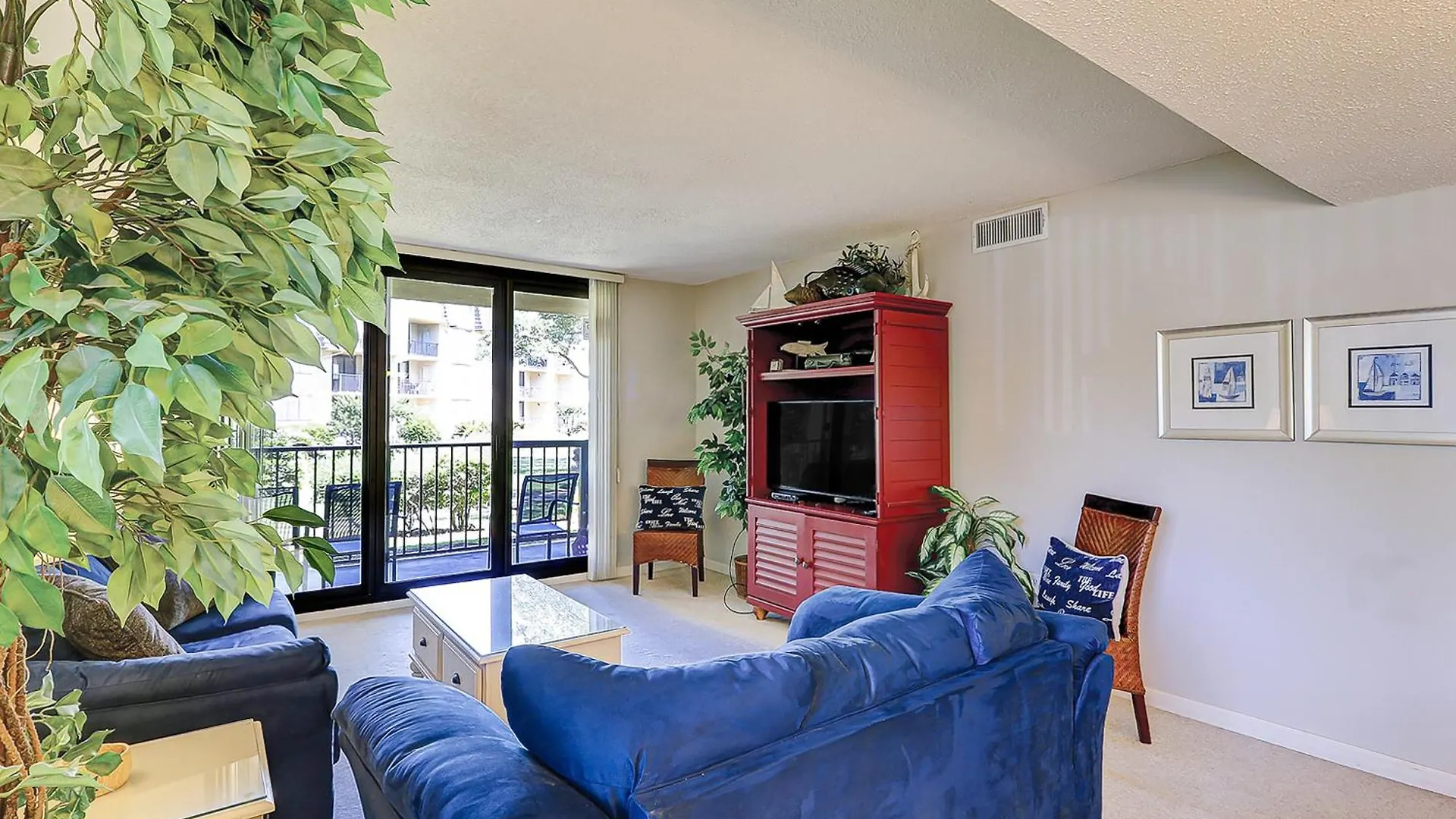 Apartment Island Club 2