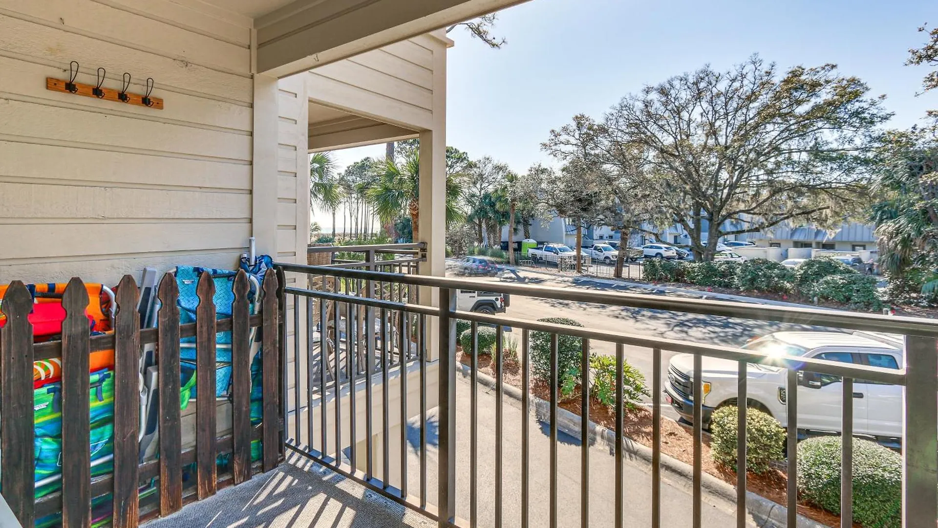 Apartment Coastal With Pool And Direct Access! *