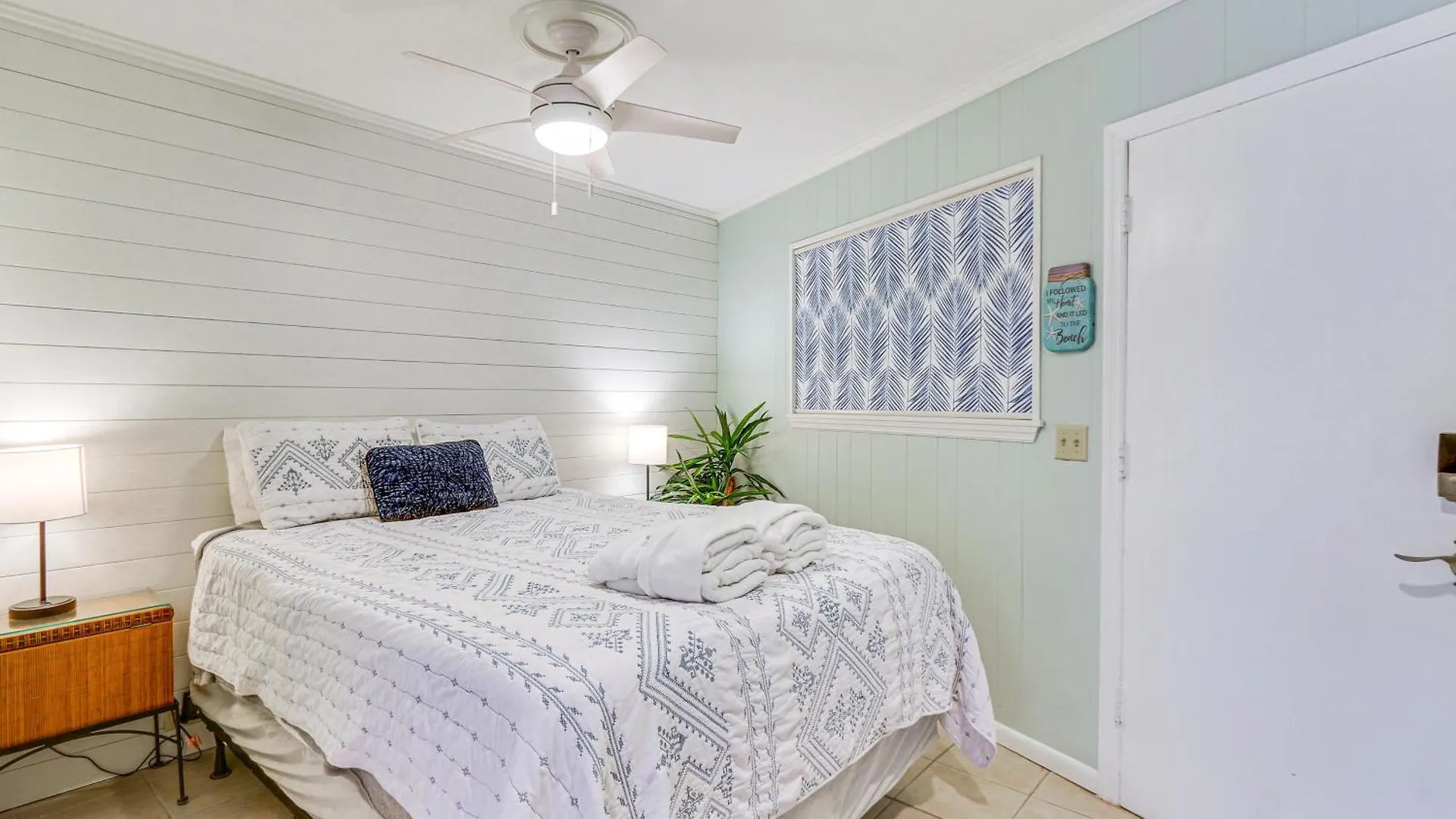 Apartment Coastal With Pool And Direct Access! Hilton Head Island