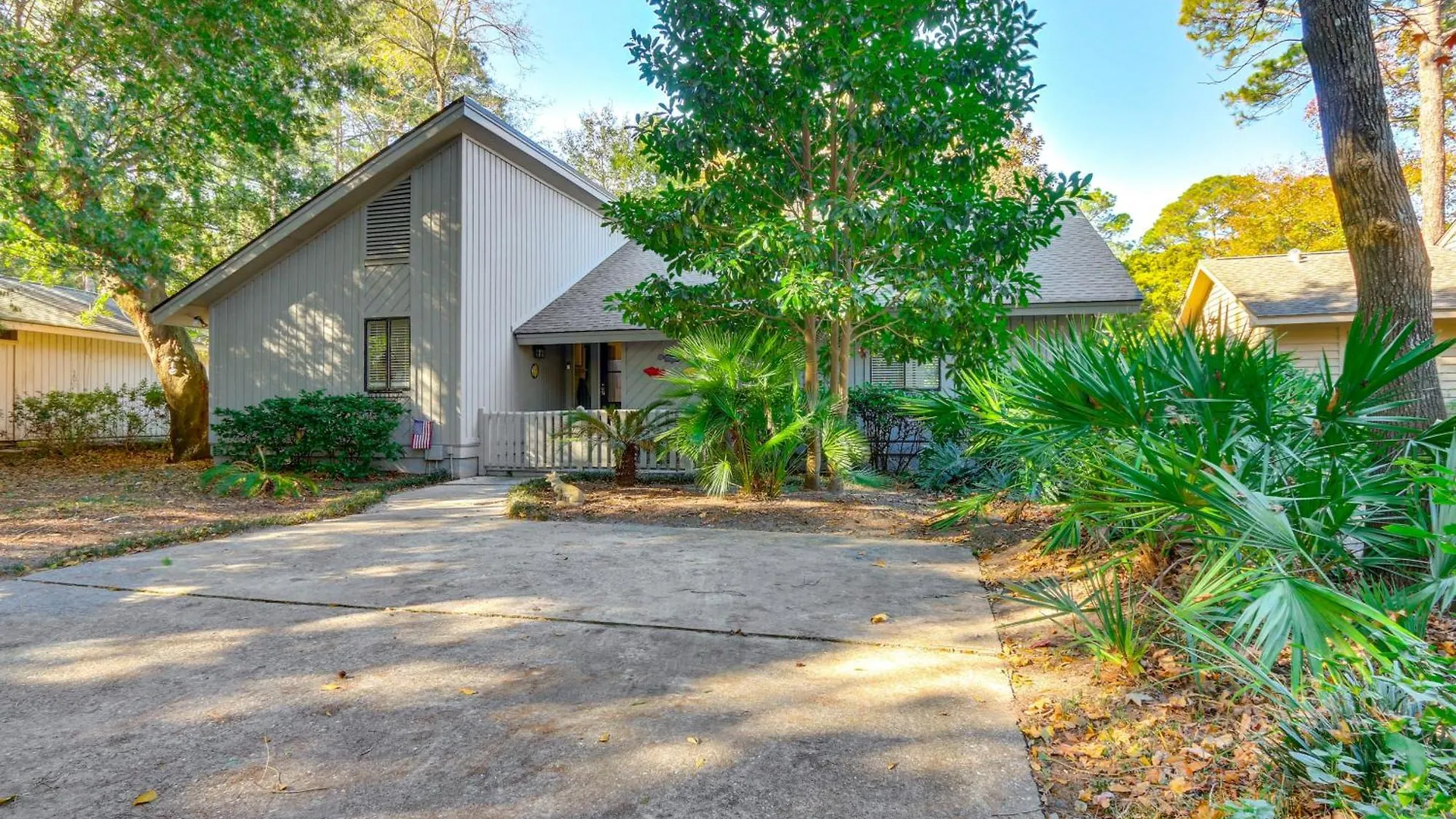 Holiday home Bright Hilton Head With Deck About 2 Mi To Hilton Head Island