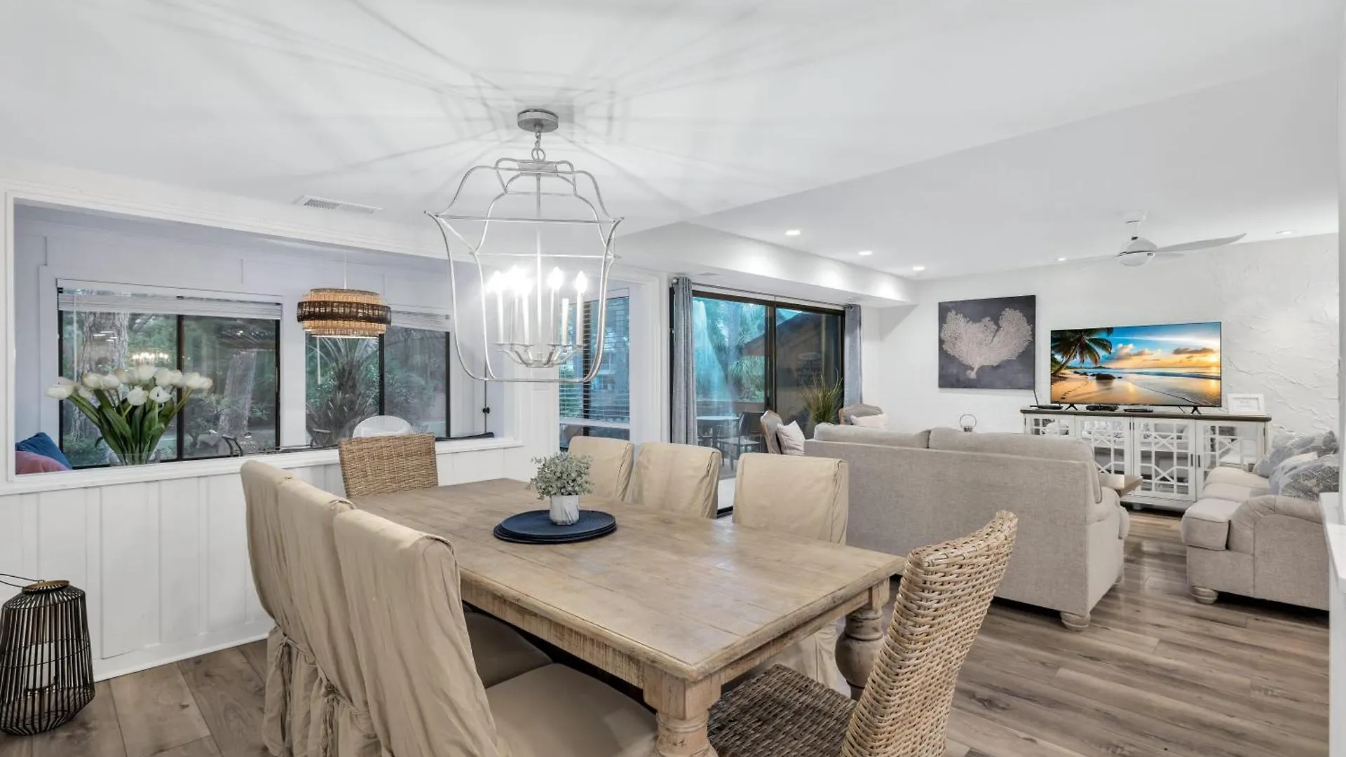 1424 South Villa