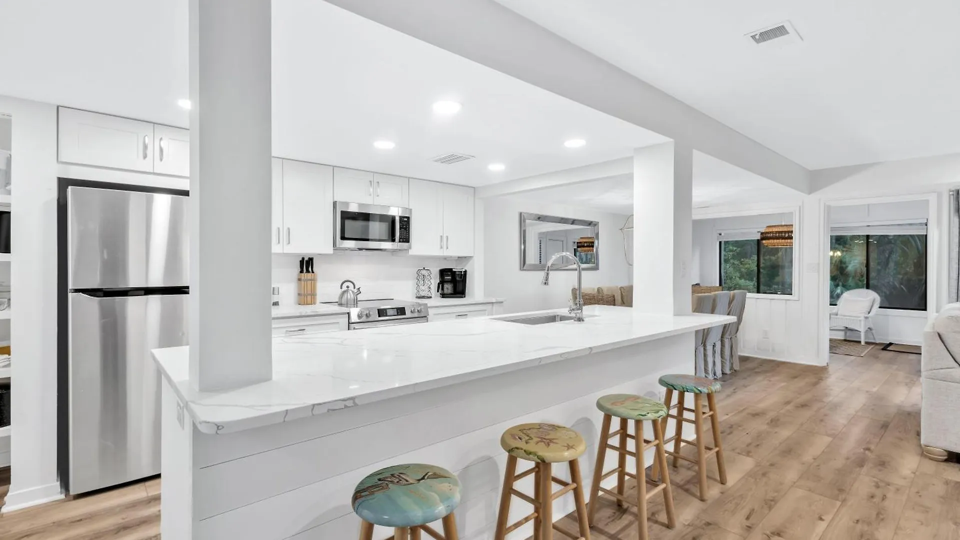 Villa 1424 South