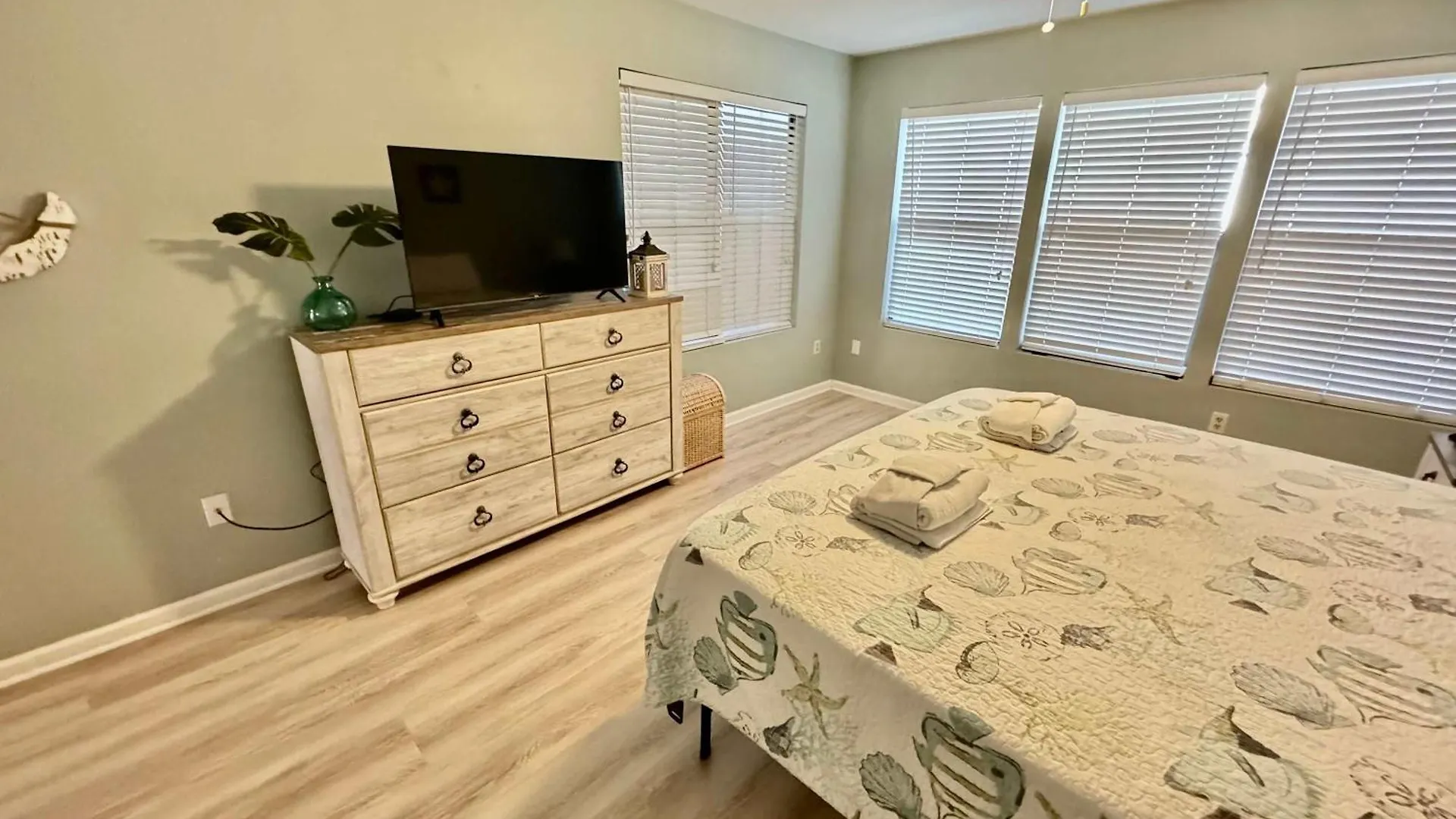 Pet Friendly 2 Bed 2 Bath #7105 Treetops * Hilton Head Island