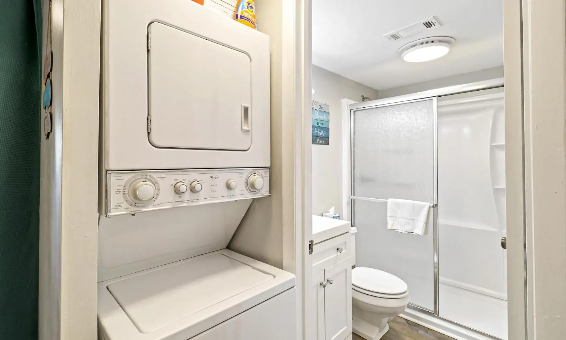 The Breakers #220 Condo, Beautiful Ocean View At Coligny Beach, 4 N Forest Drive Hilton Head, Walk To Shops Restaurants, Renovated Jan 2024, Vacation Hhi Llc Hilton Head Island