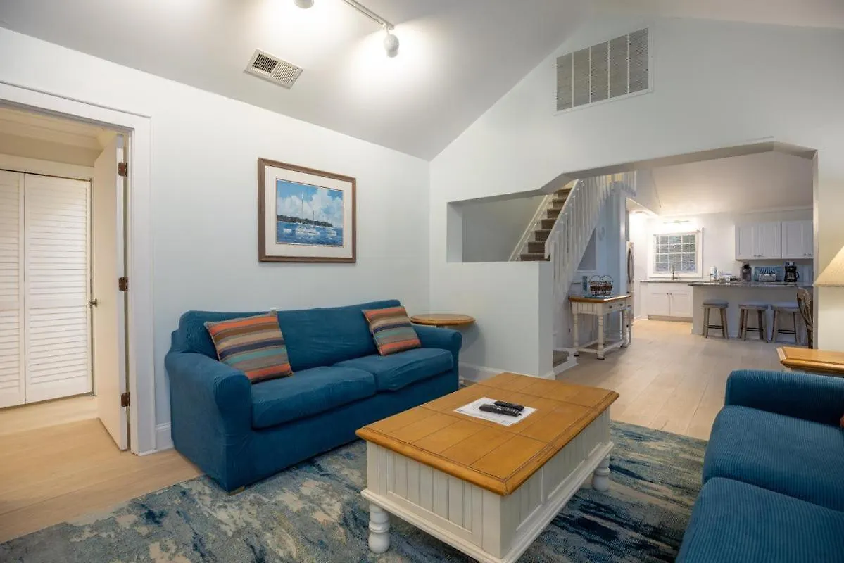 3 Night Hawk Holiday home *