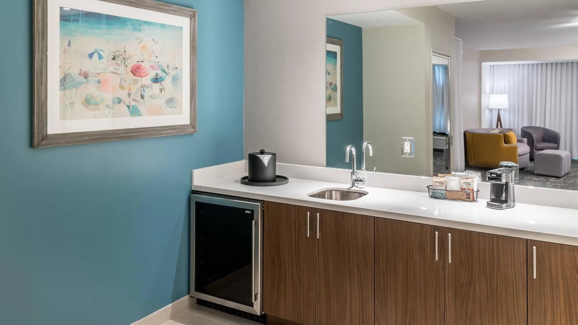 Hotel Courtyard By Marriott 3*